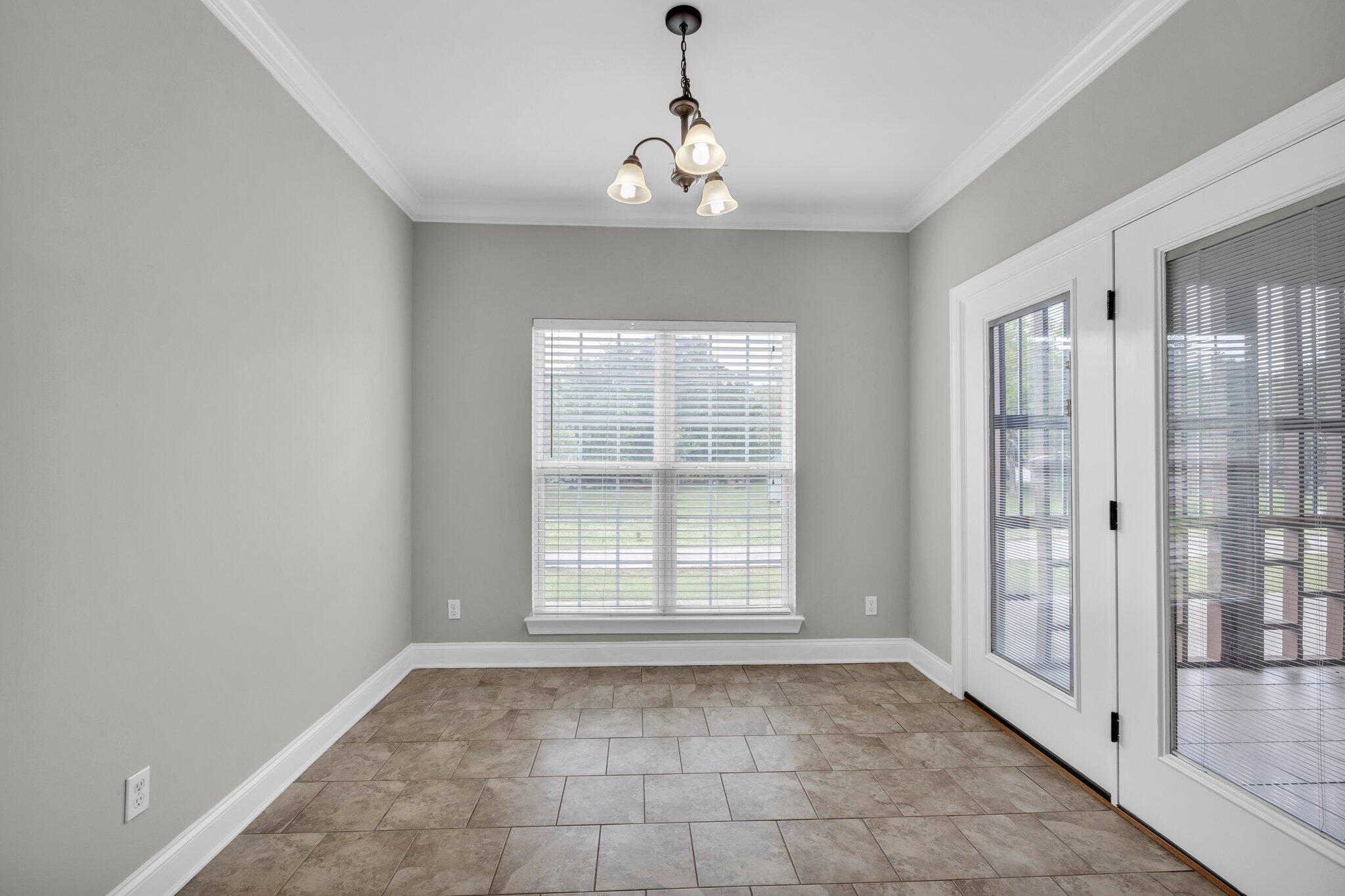 5340 Mandarin Circle