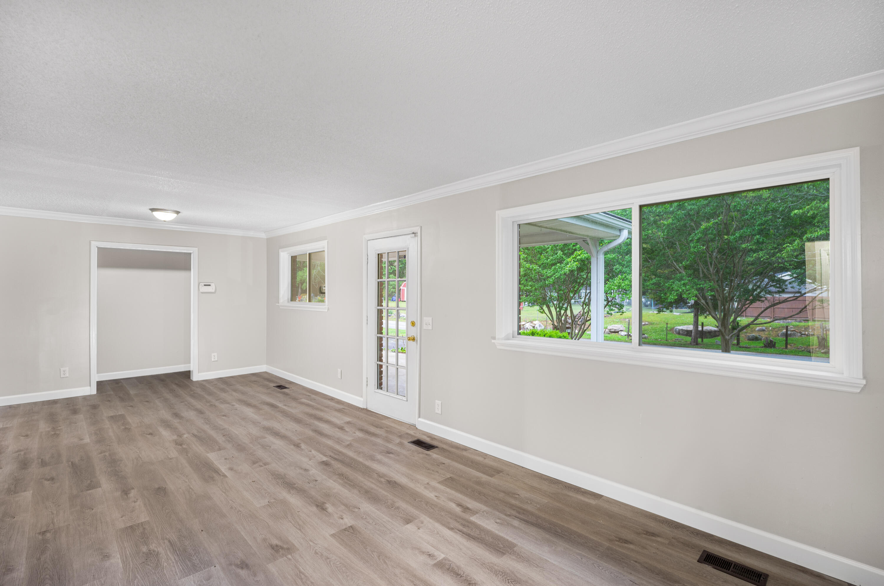 807 Pickett Gulf Road