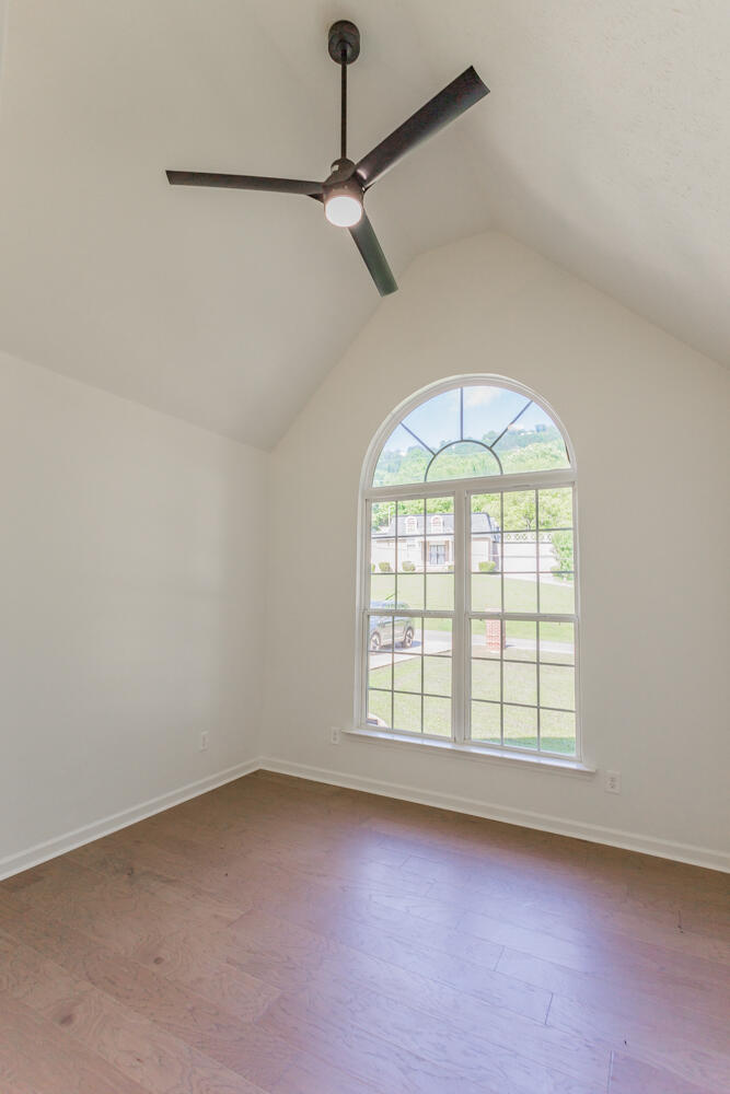 727 Chattanooga Valley Road