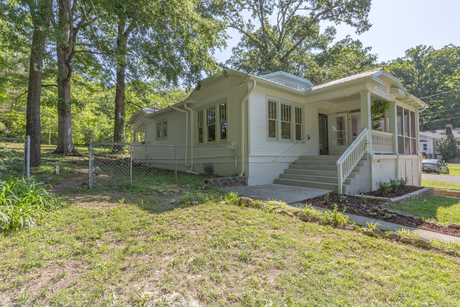 129 Narragansette Avenue