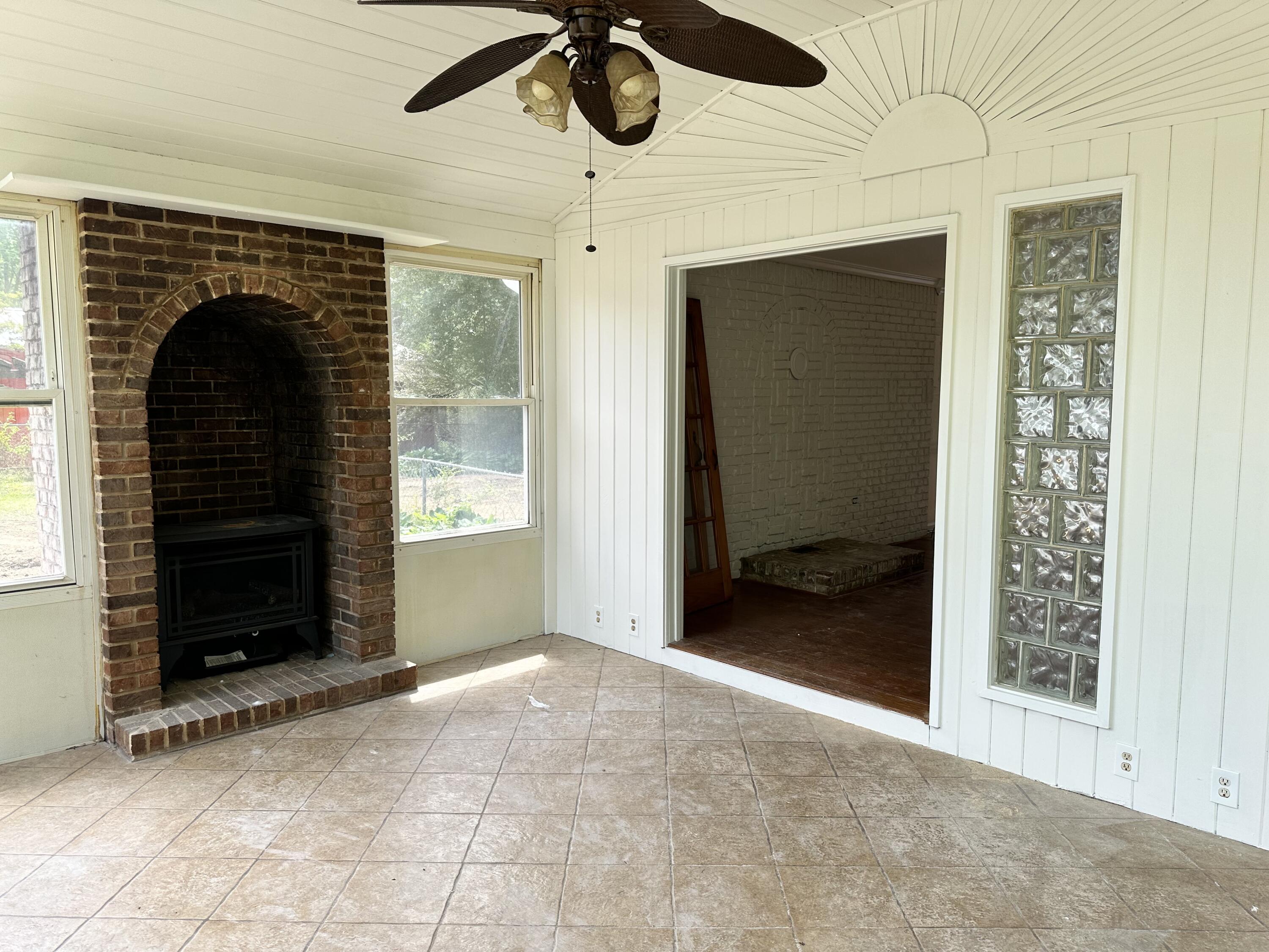 4020 Clonts Road