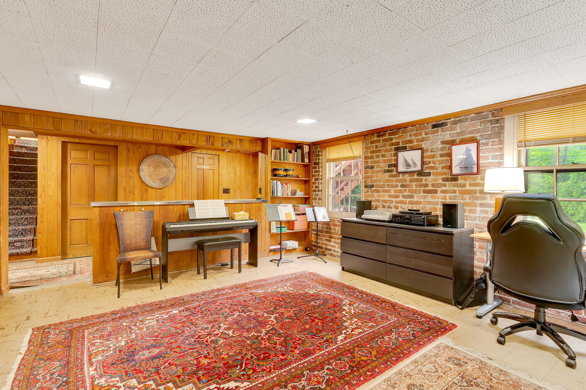 817 Mount Vernon Ave