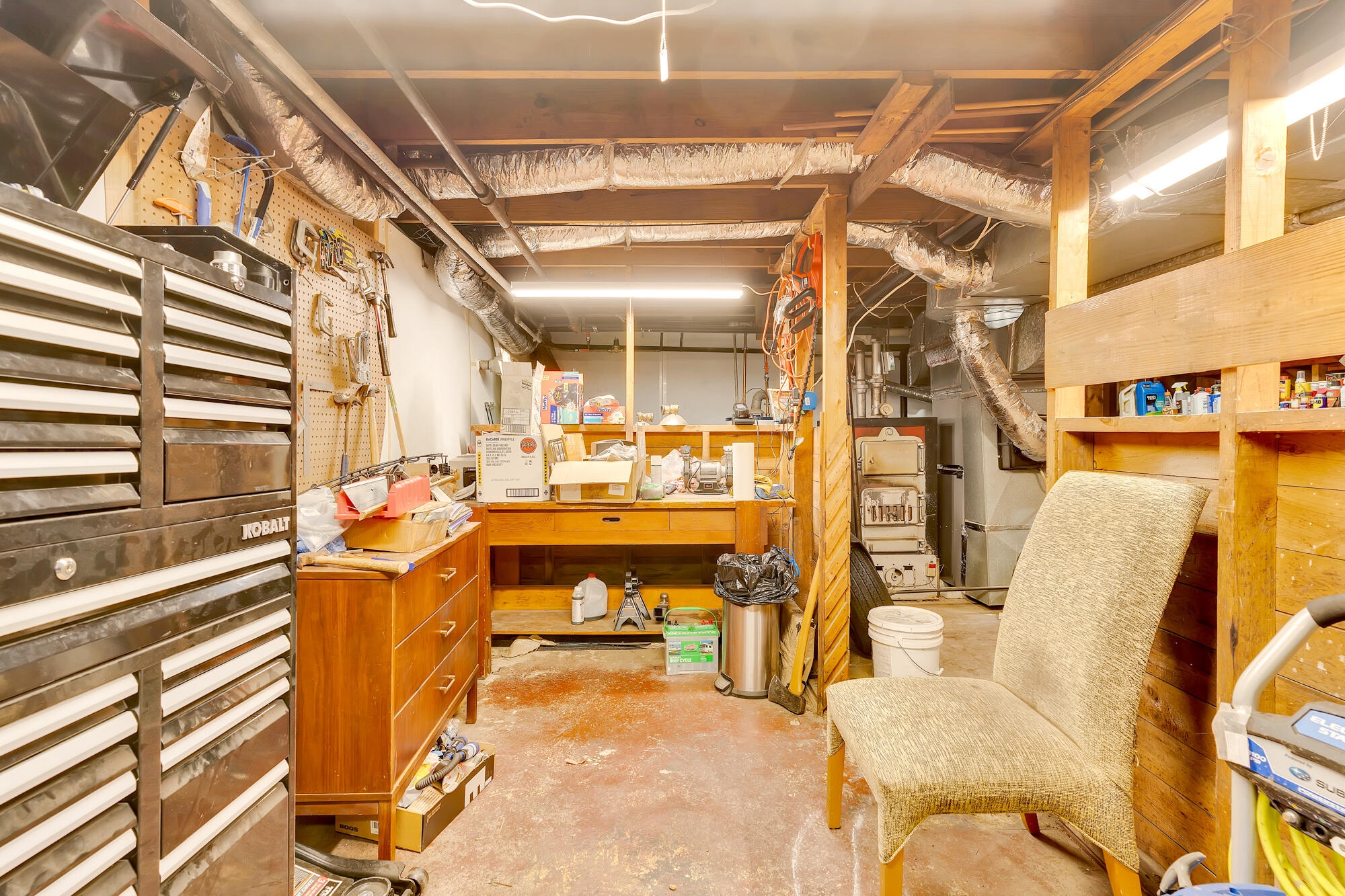 817 Mount Vernon Ave