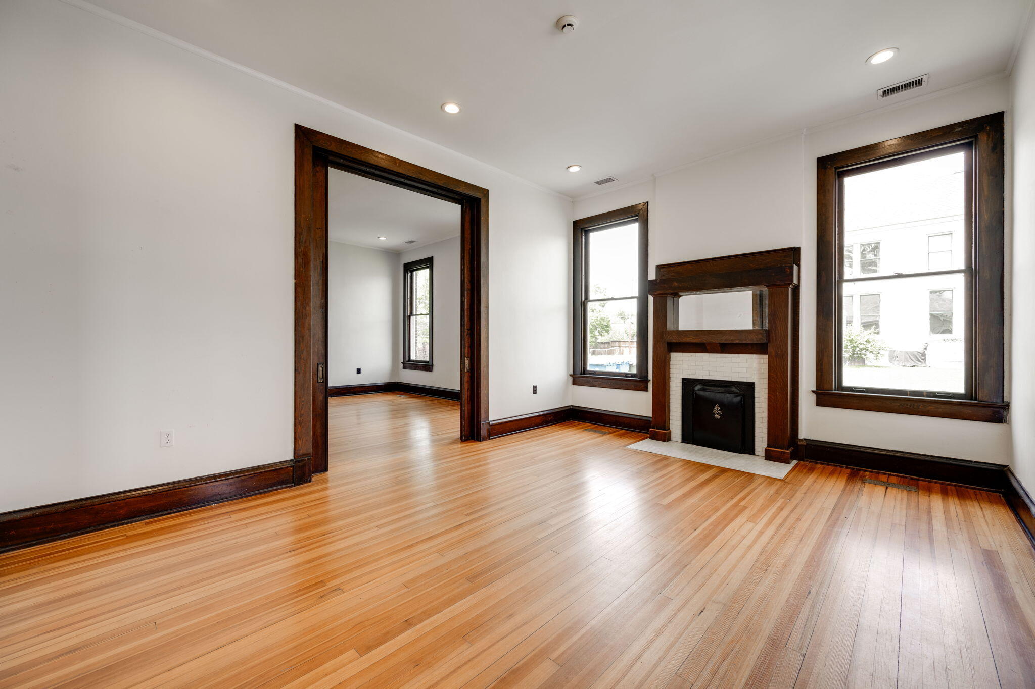 1406 Chamberlain Avenue