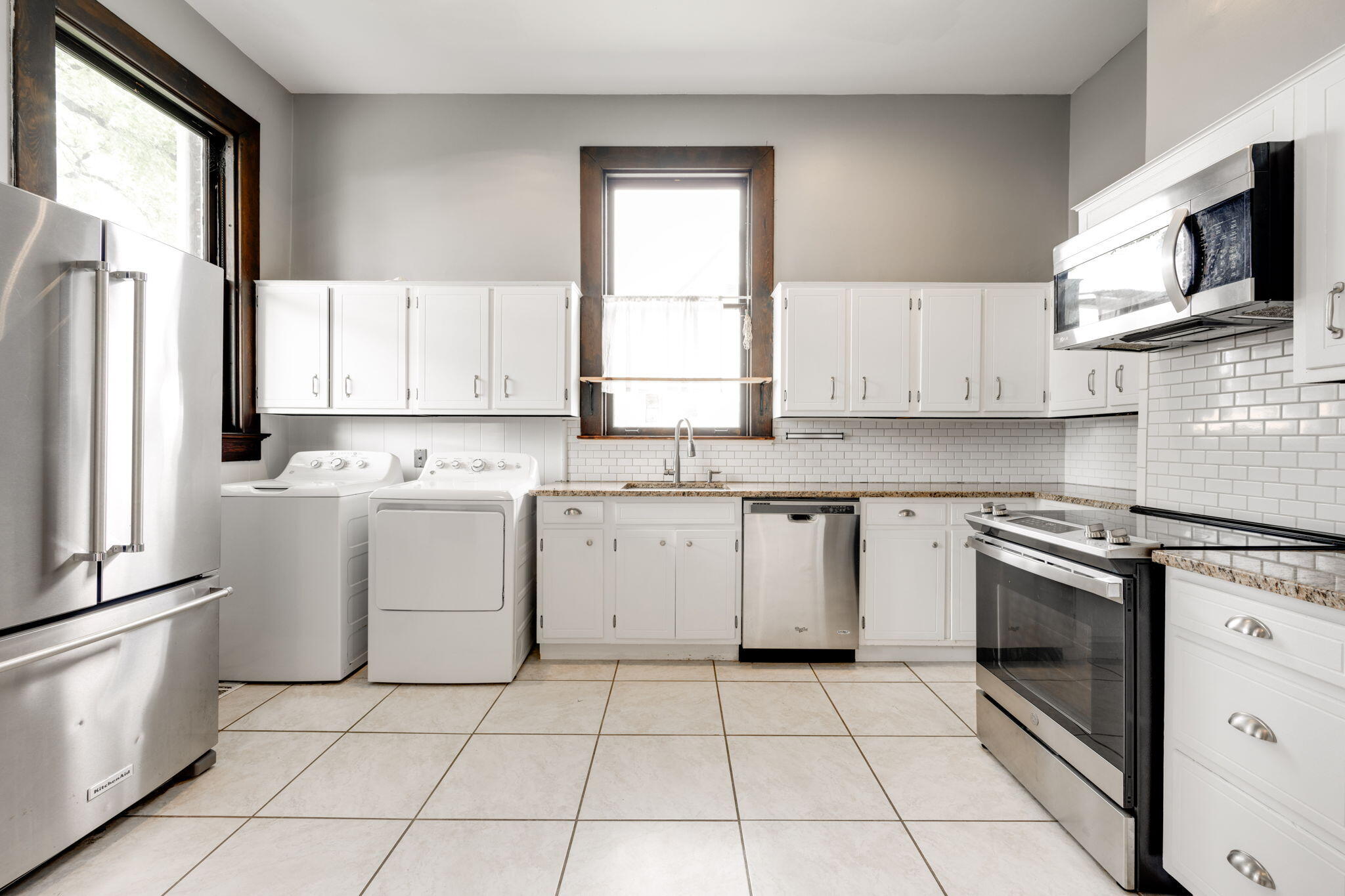 1406 Chamberlain Avenue