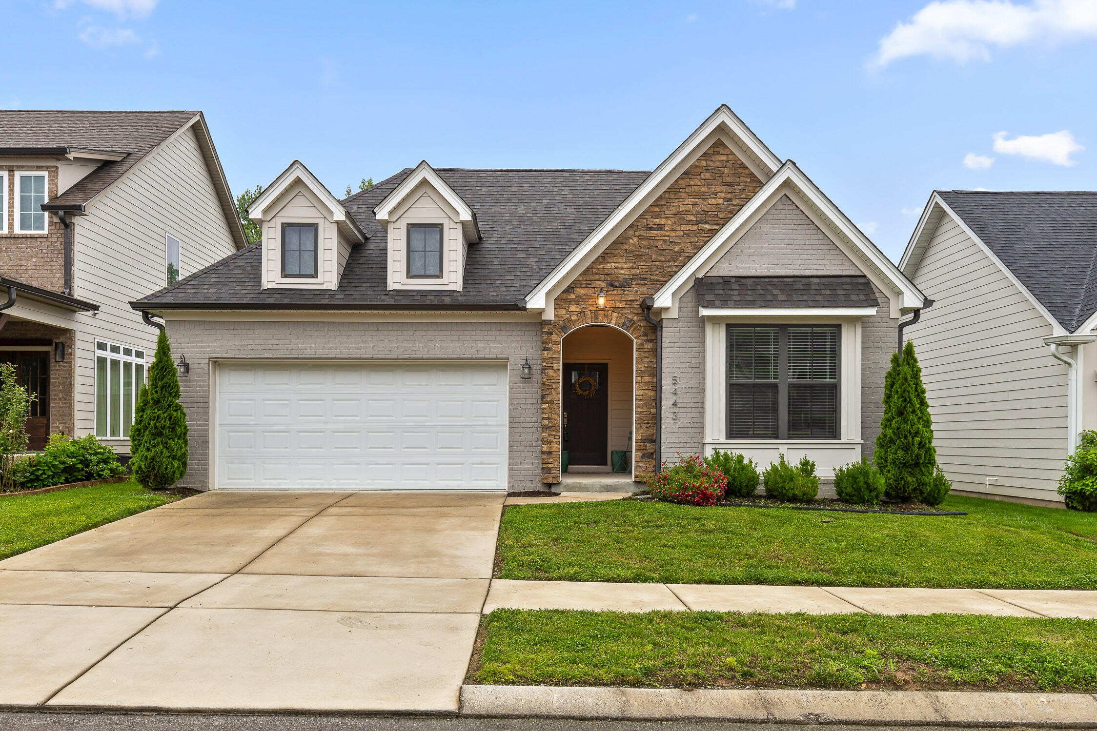 5443 Abby Grace Loop