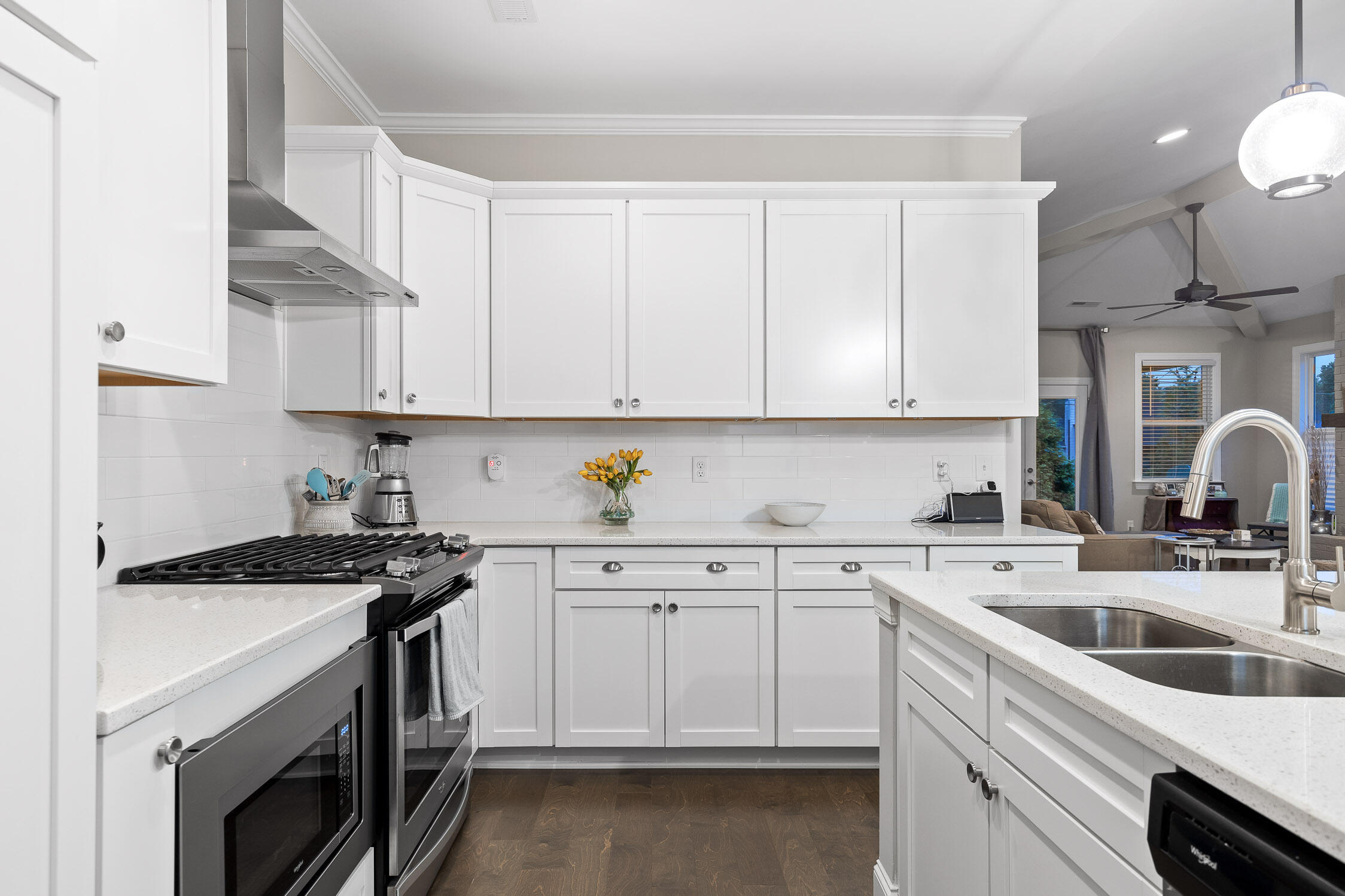 5443 Abby Grace Loop