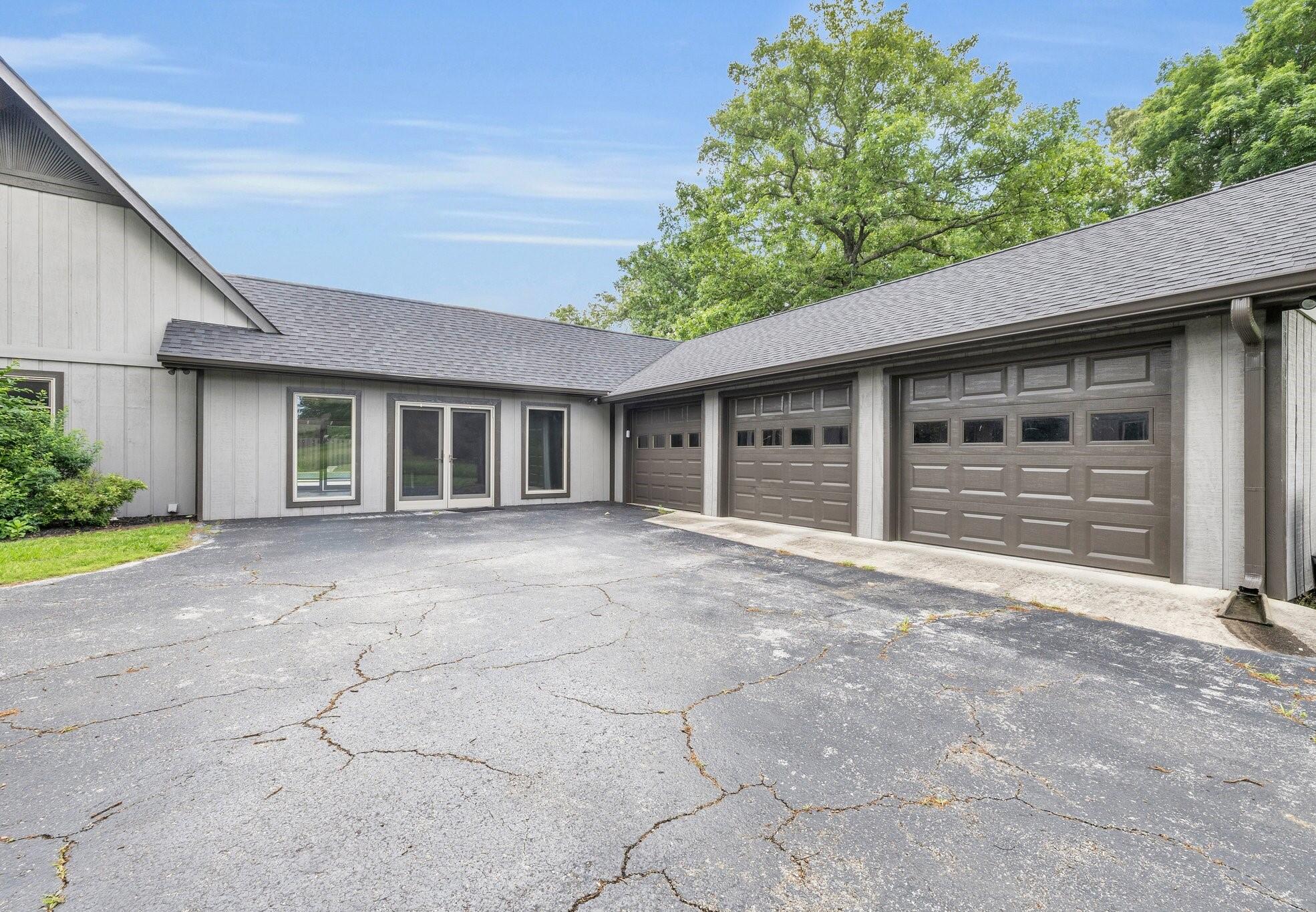 296 Walker Lane