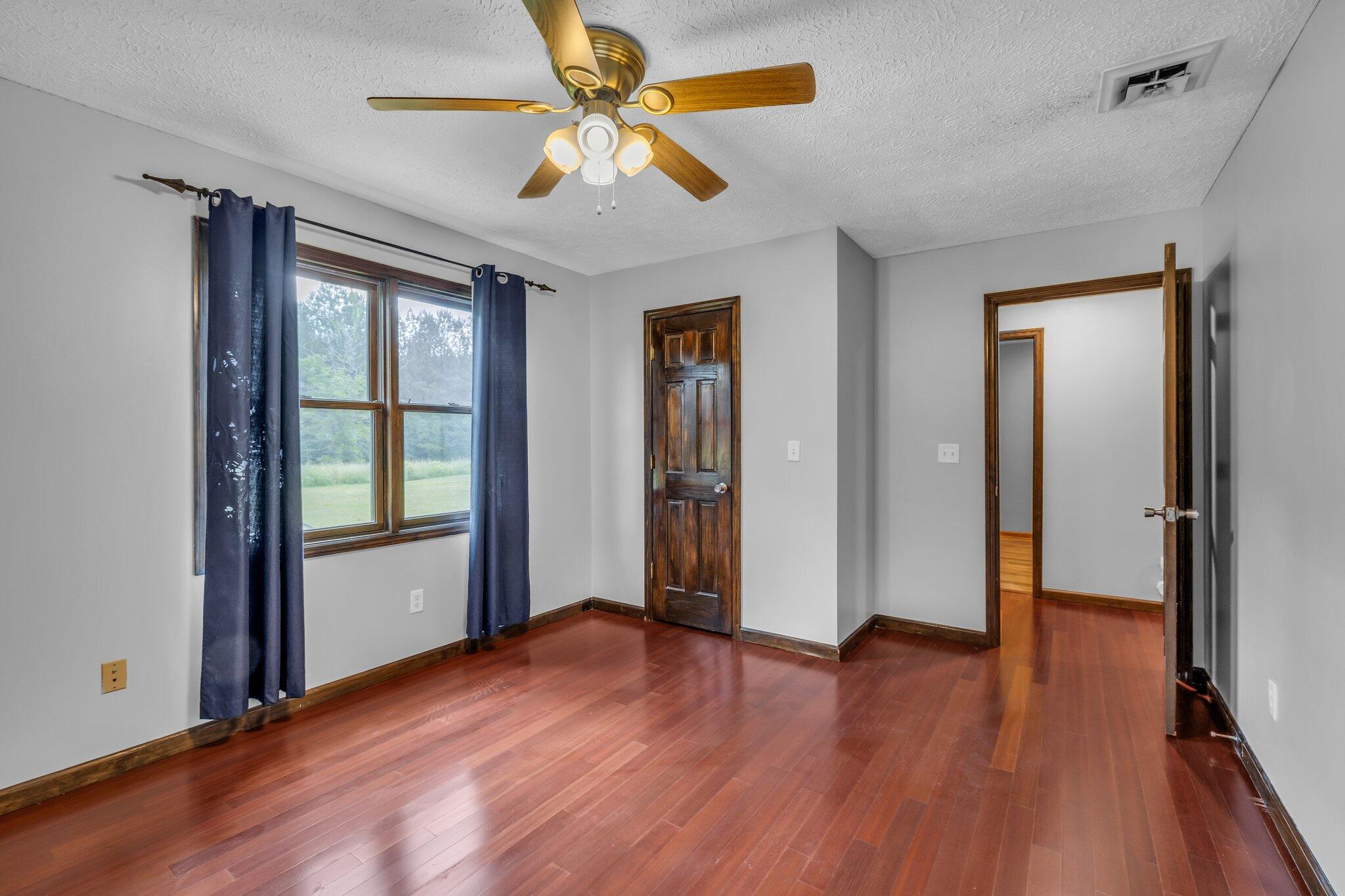 296 Walker Lane