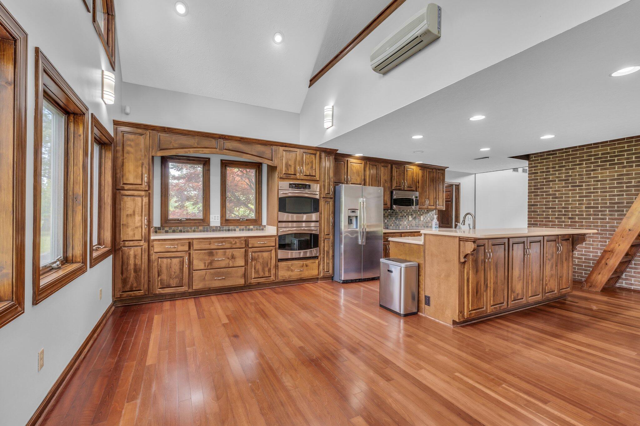 296 Walker Lane