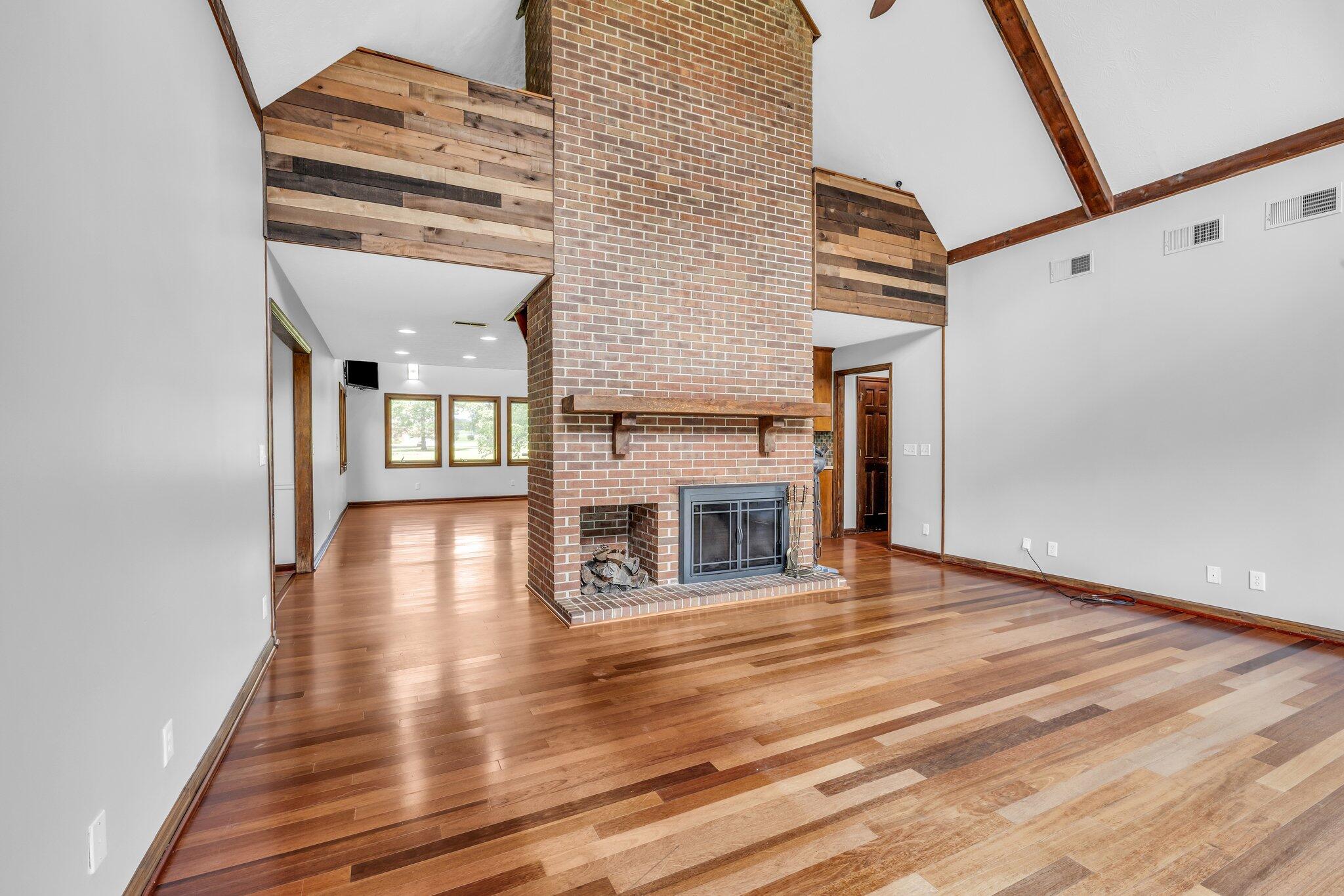 296 Walker Lane
