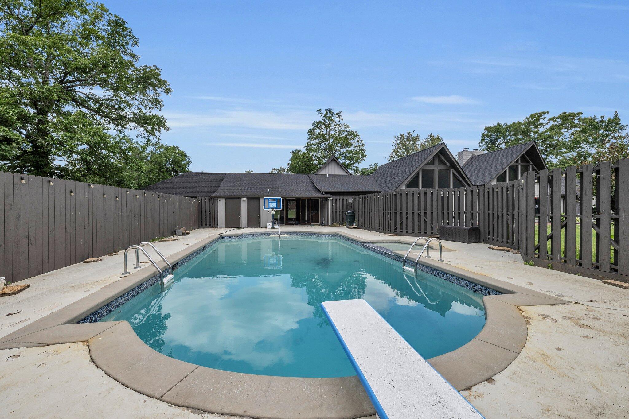 296 Walker Lane