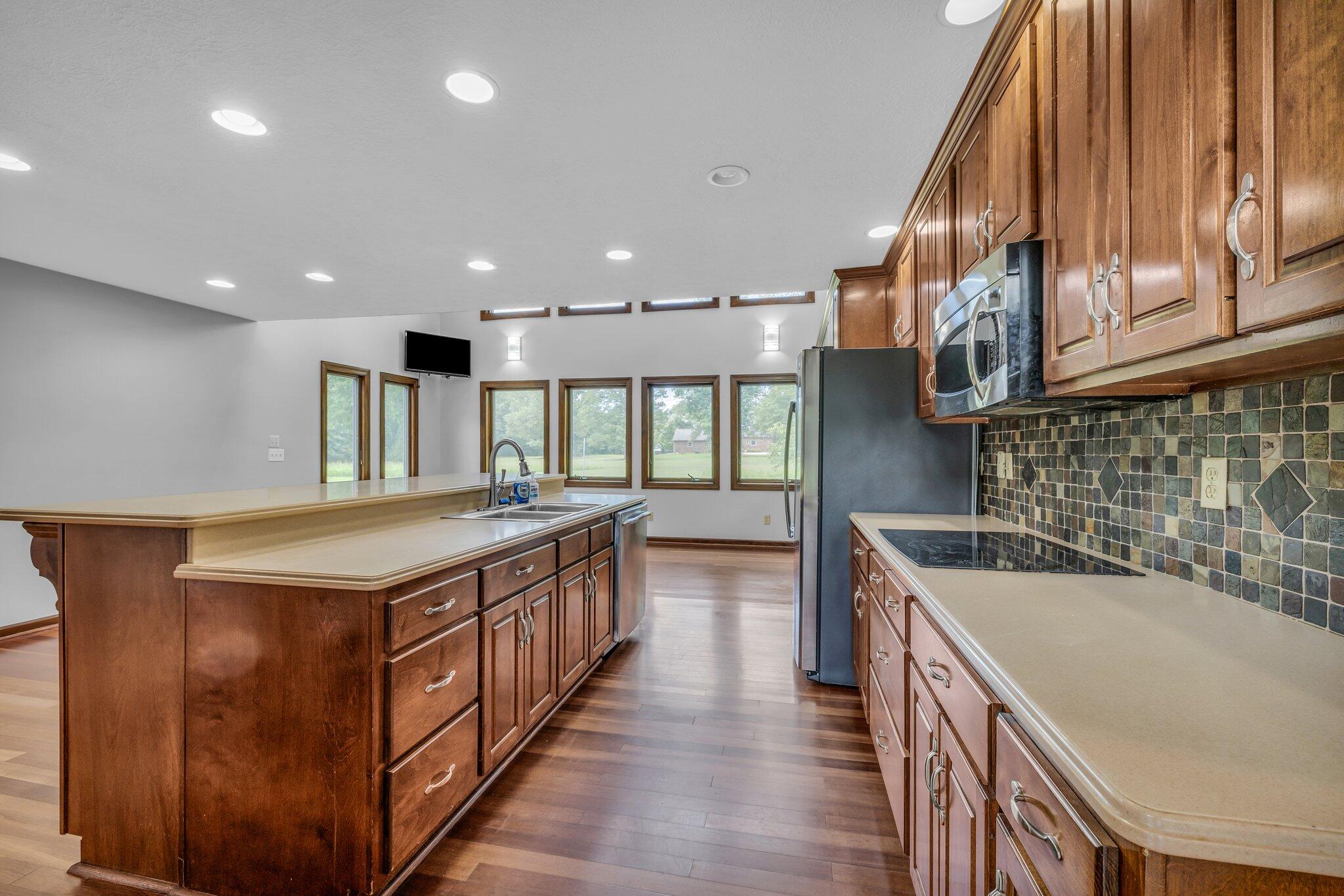 296 Walker Lane