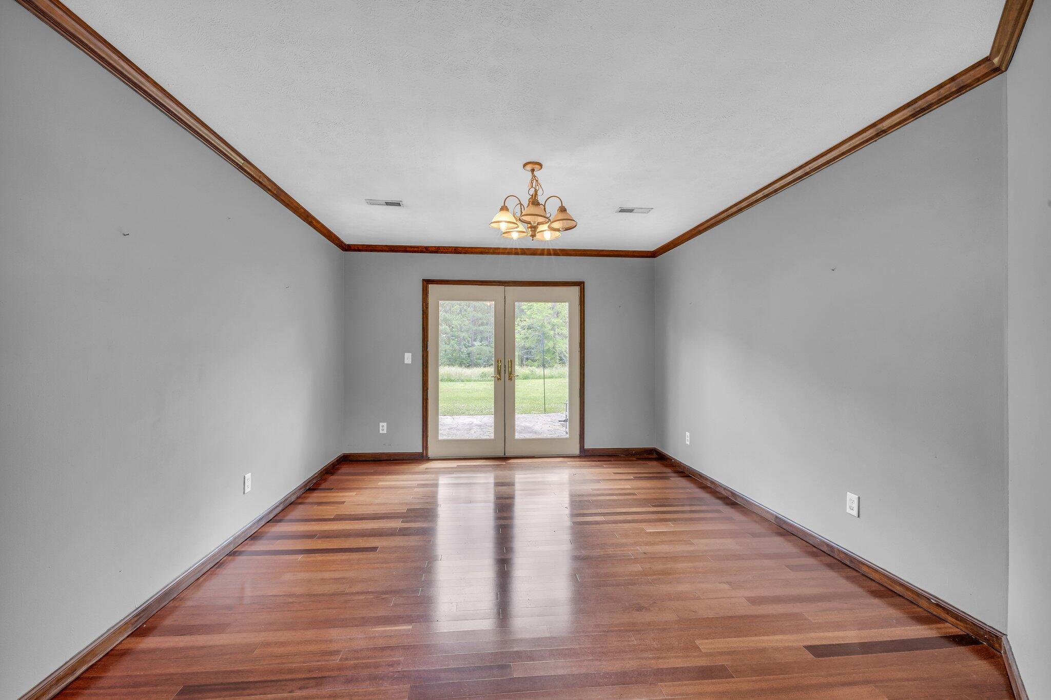 296 Walker Lane