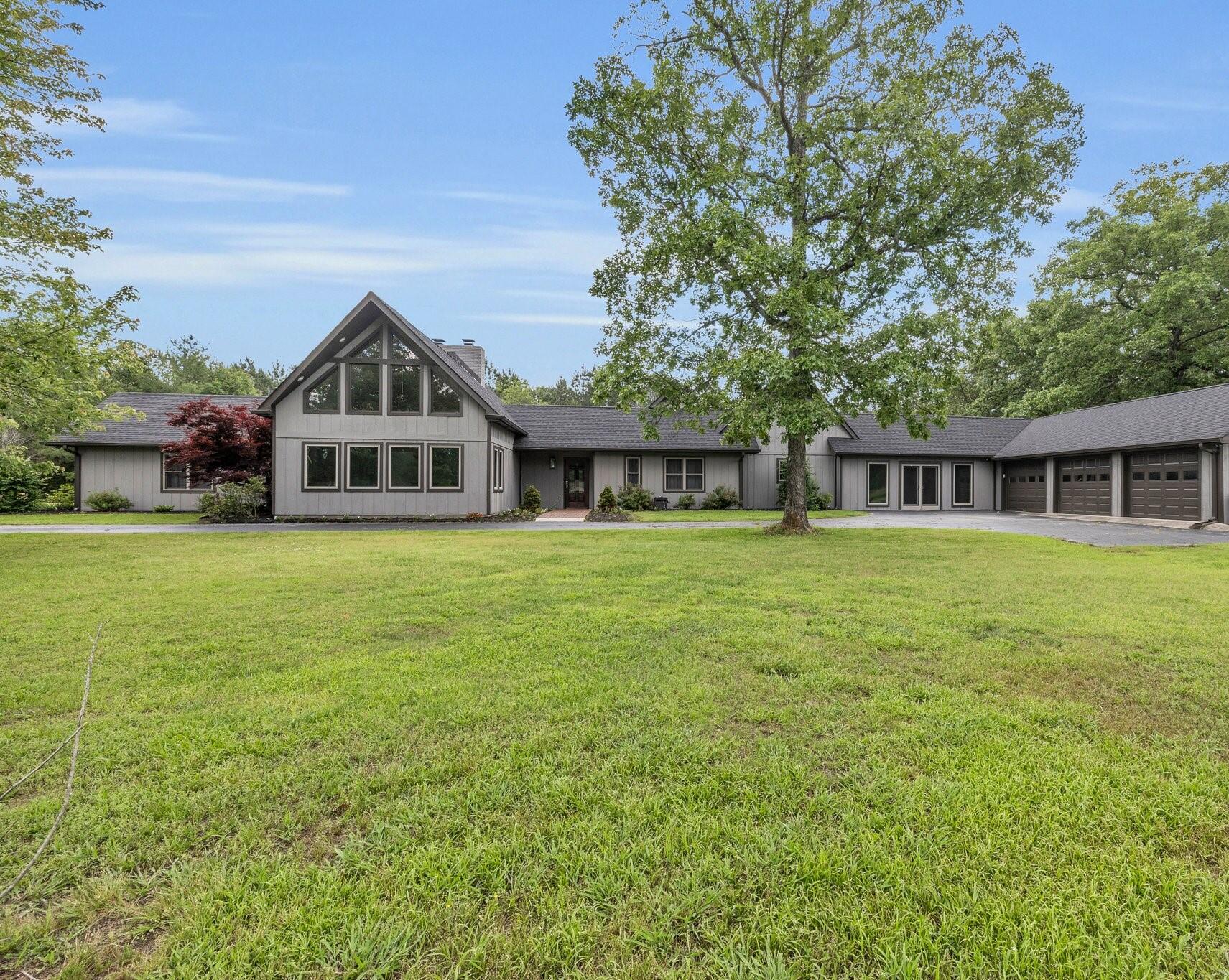 296 Walker Lane