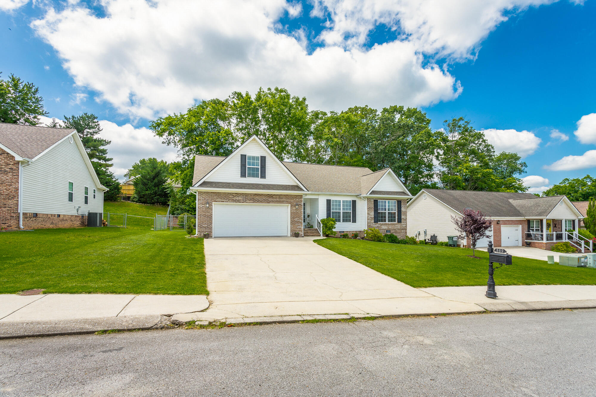 389 Fieldstone Drive