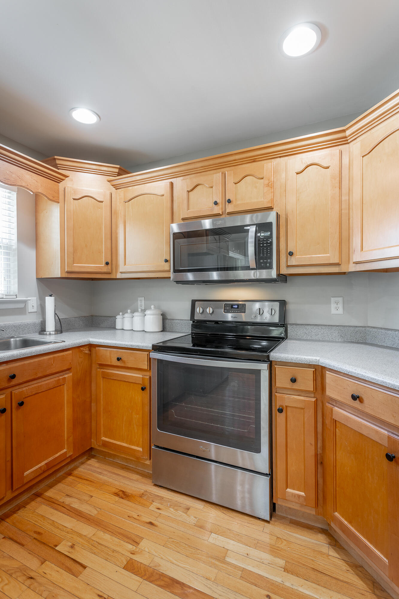 389 Fieldstone Drive