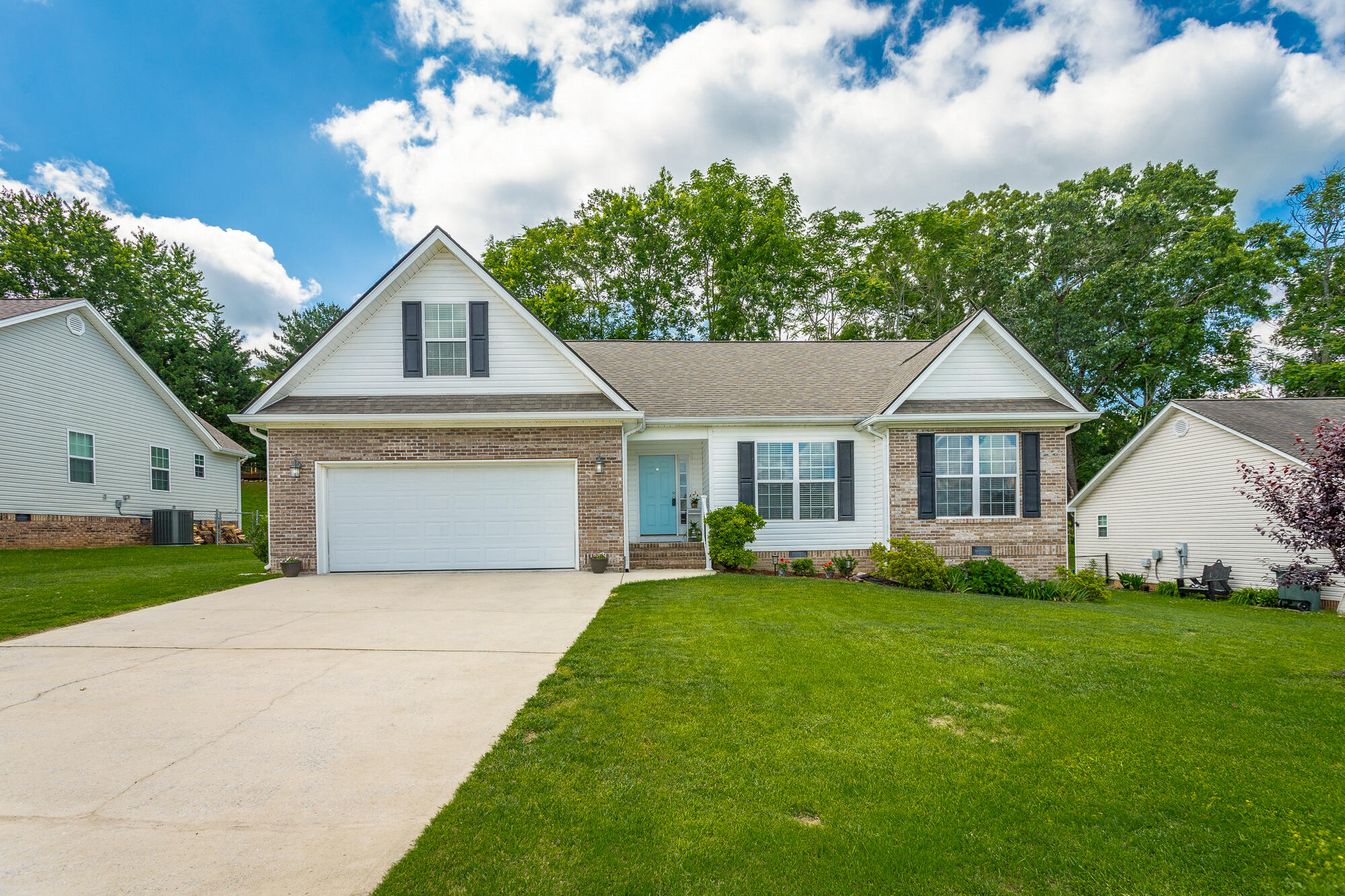 389 Fieldstone Drive