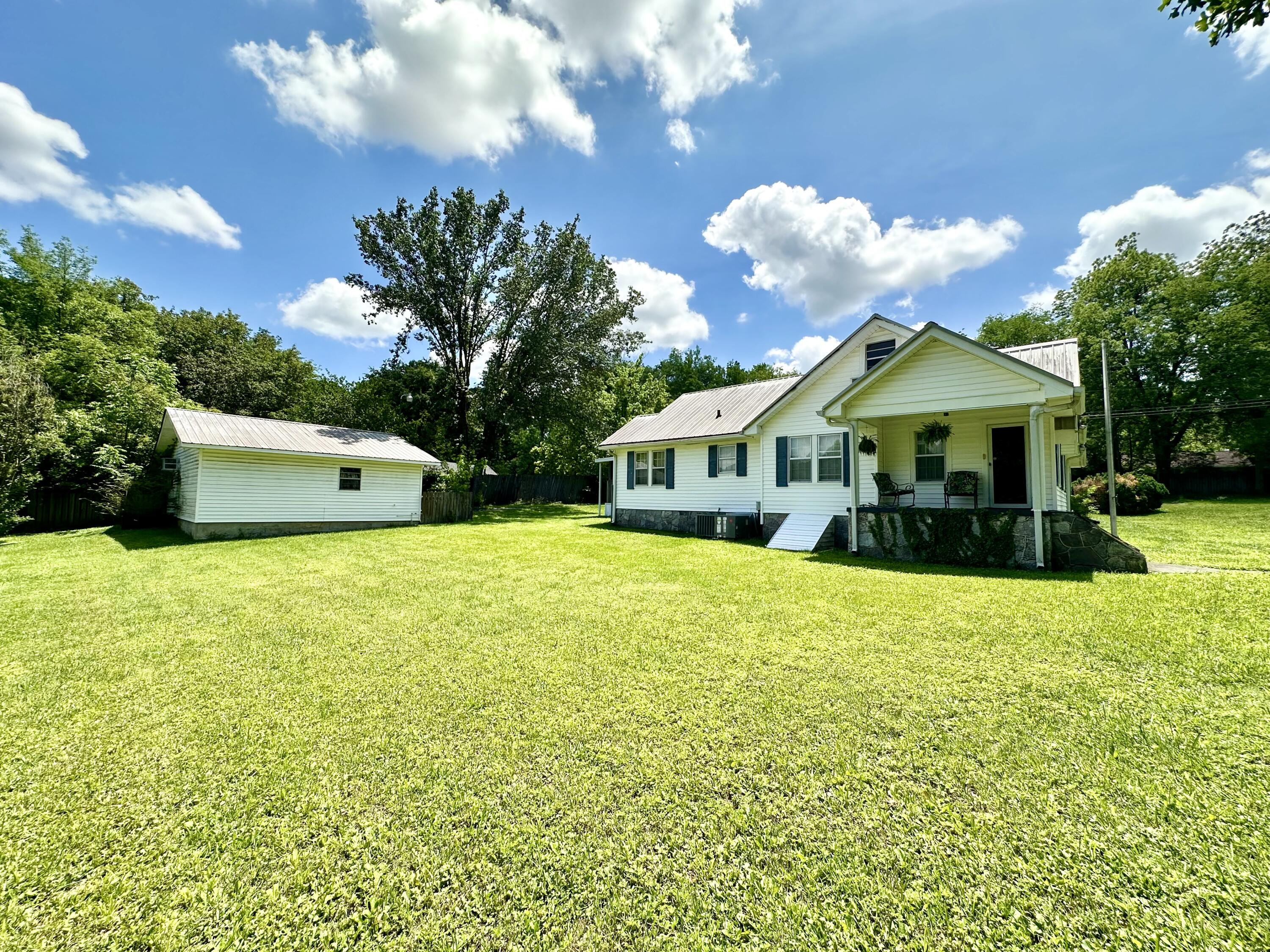 1328 Greenslake Road