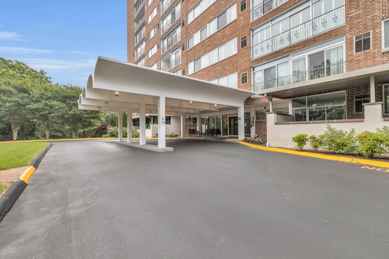 1414 Continental Drive, 504