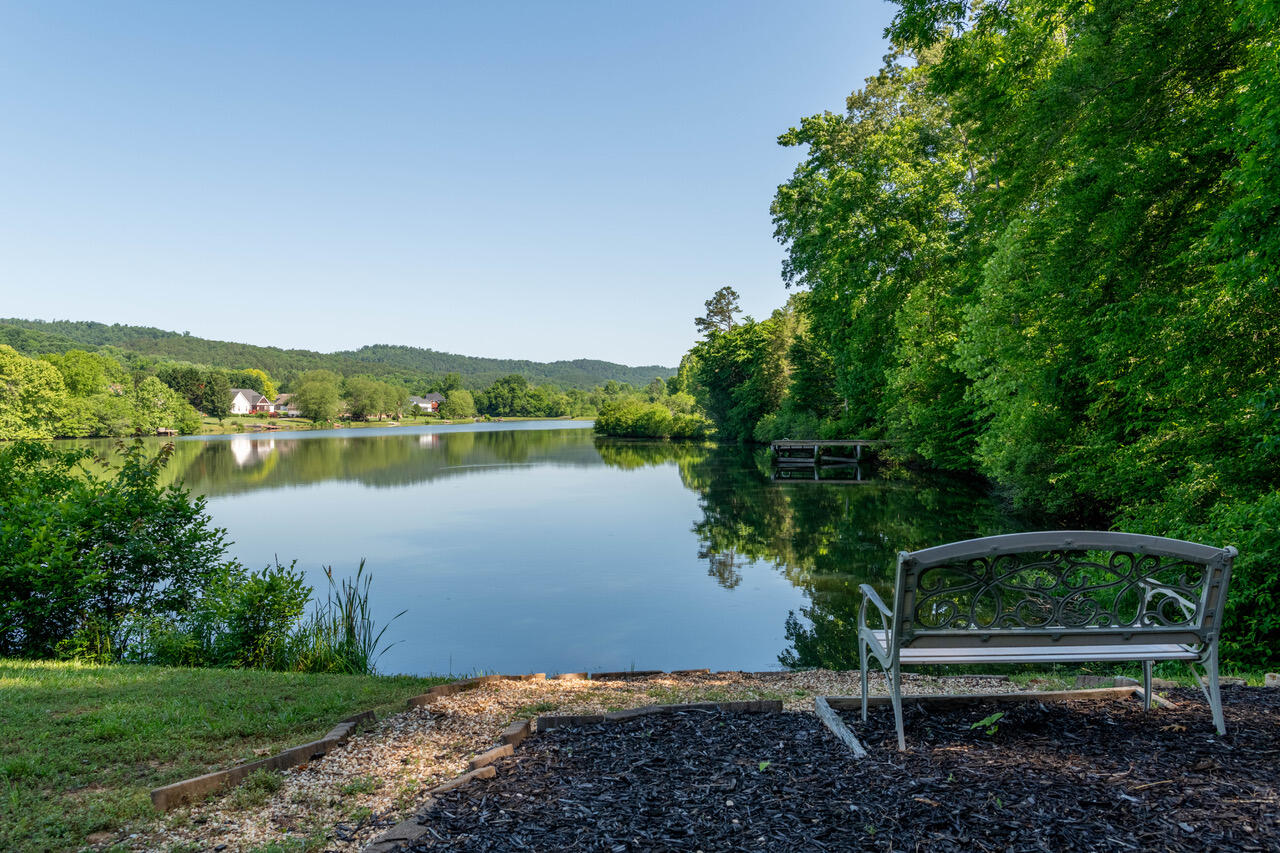 64 Canoe Cove