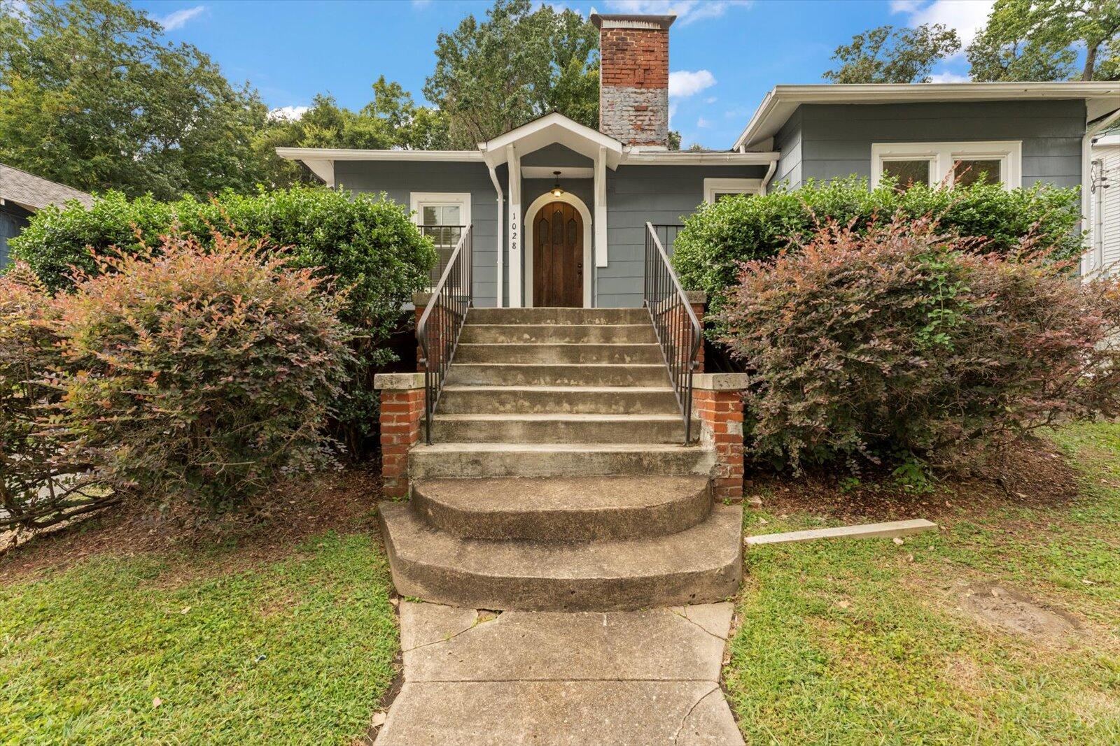 1028 Dartmouth Street