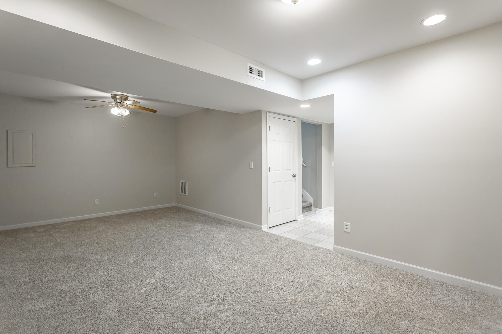 579 Middle View Drive