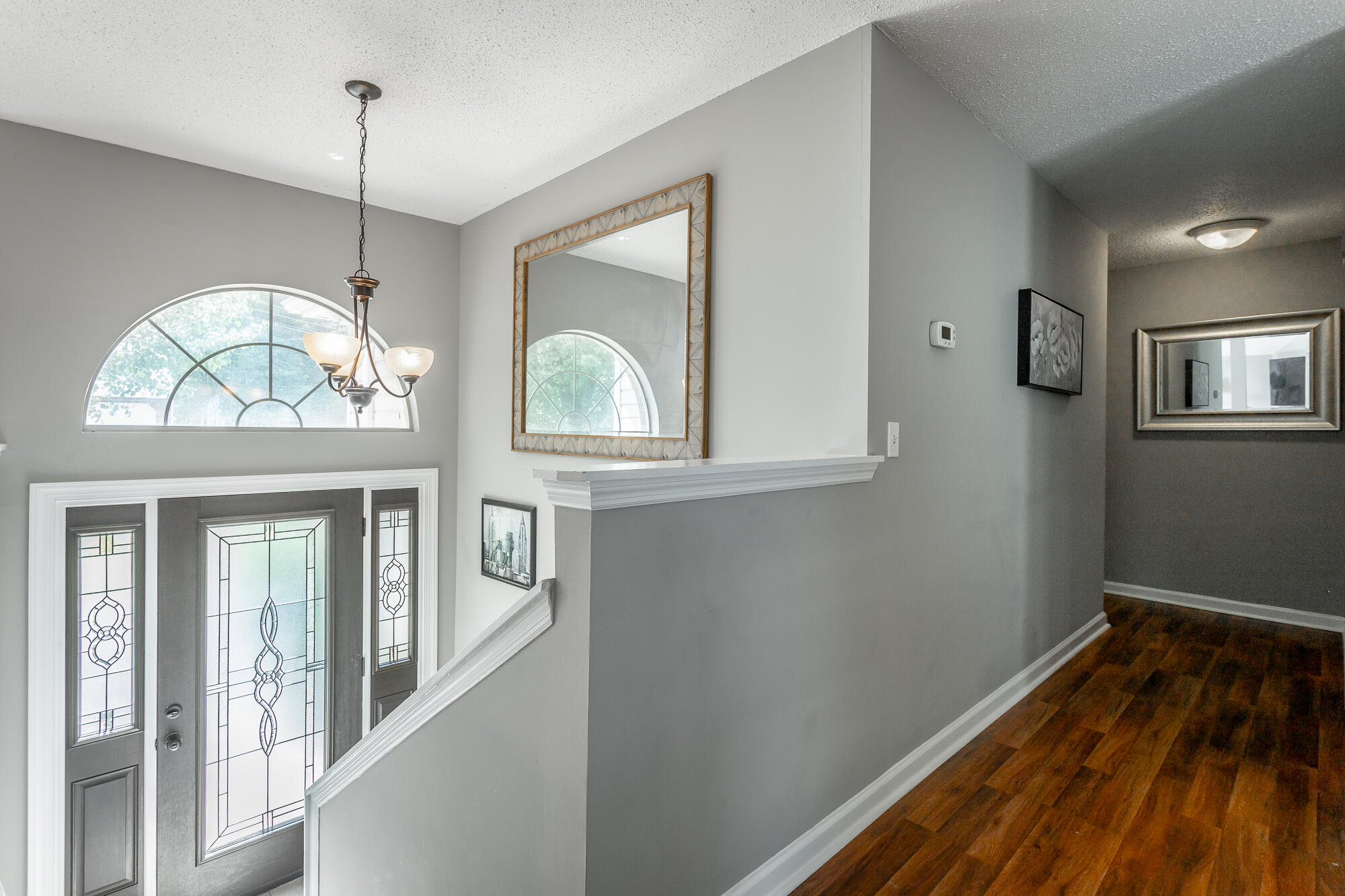 579 Middle View Drive