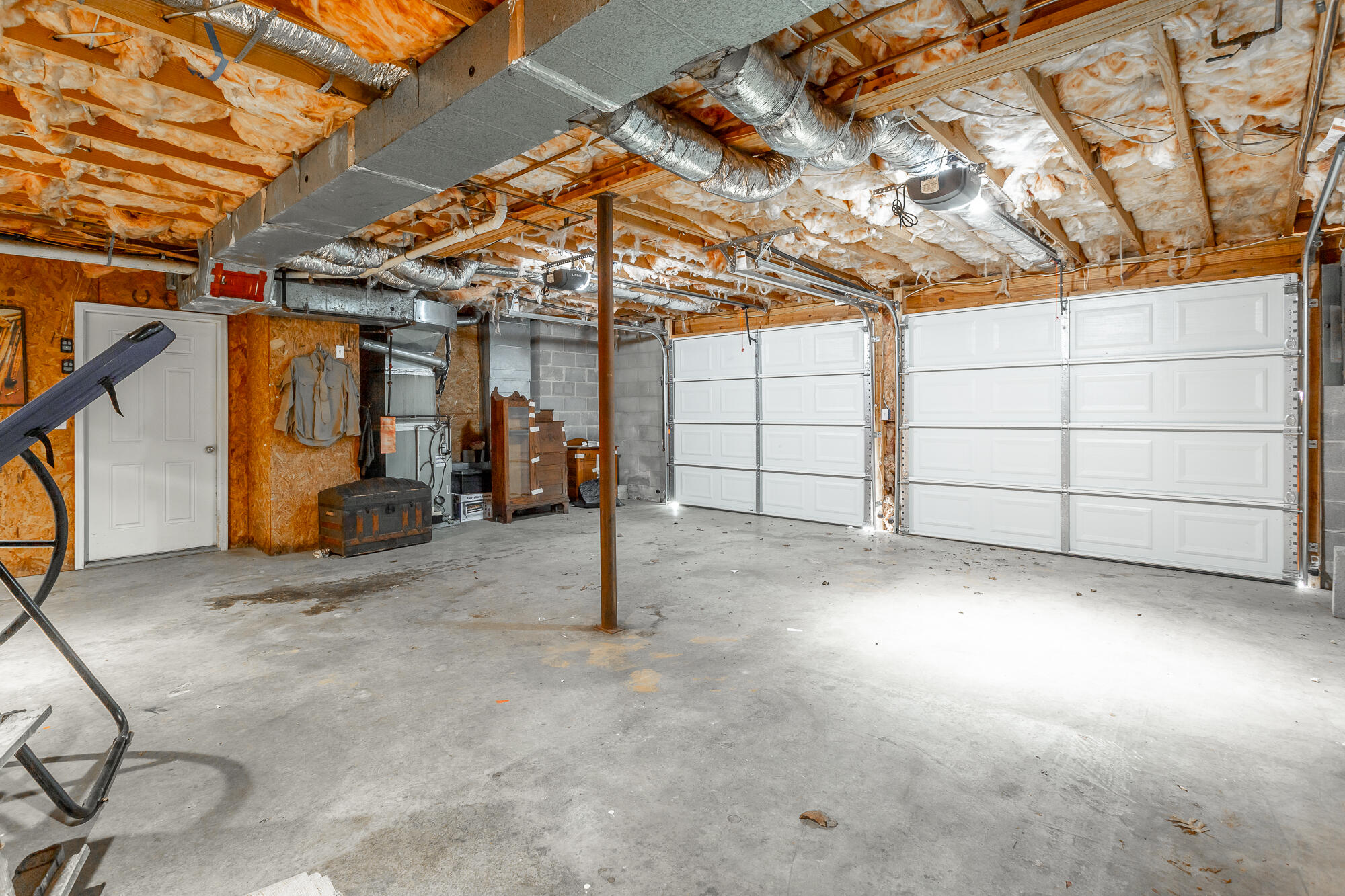 579 Middle View Drive