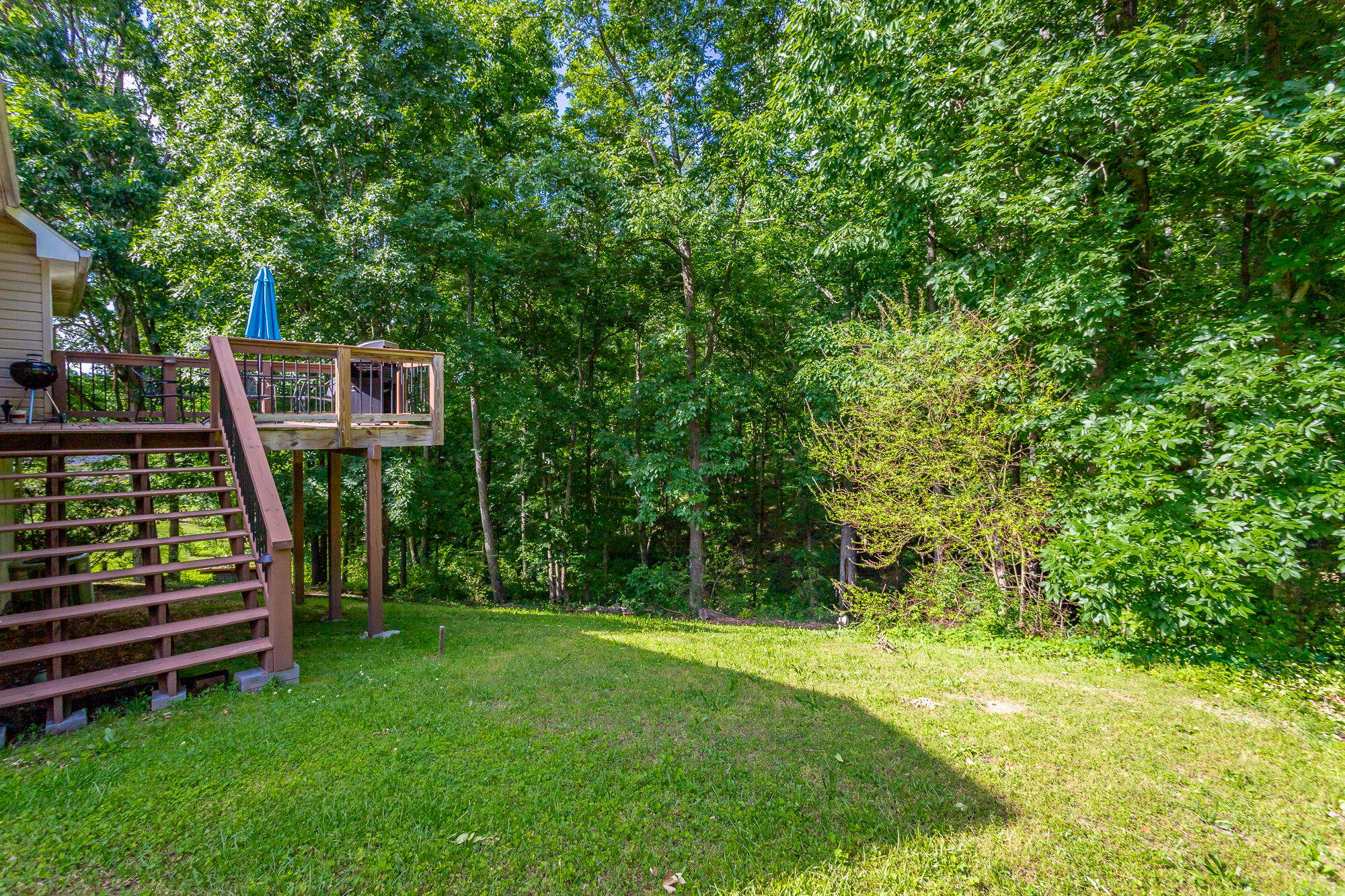 579 Middle View Drive