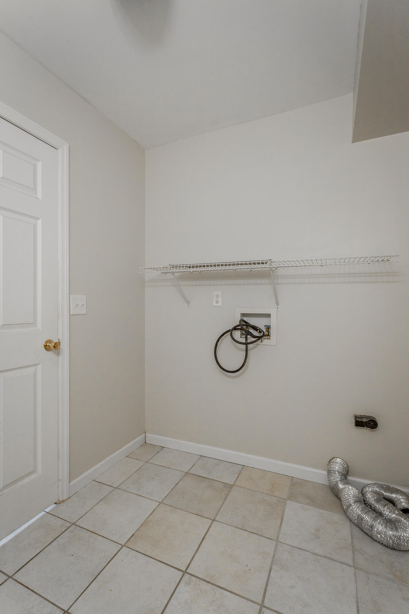579 Middle View Drive