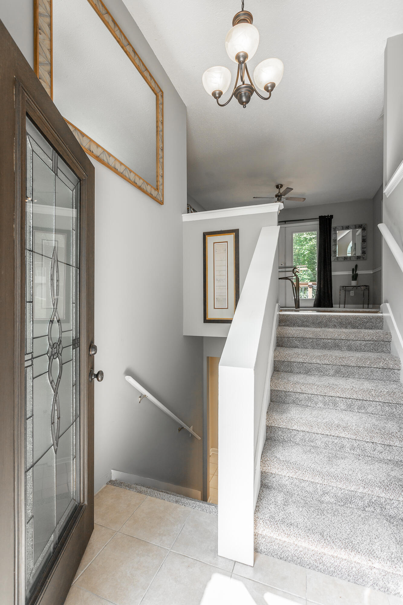 579 Middle View Drive
