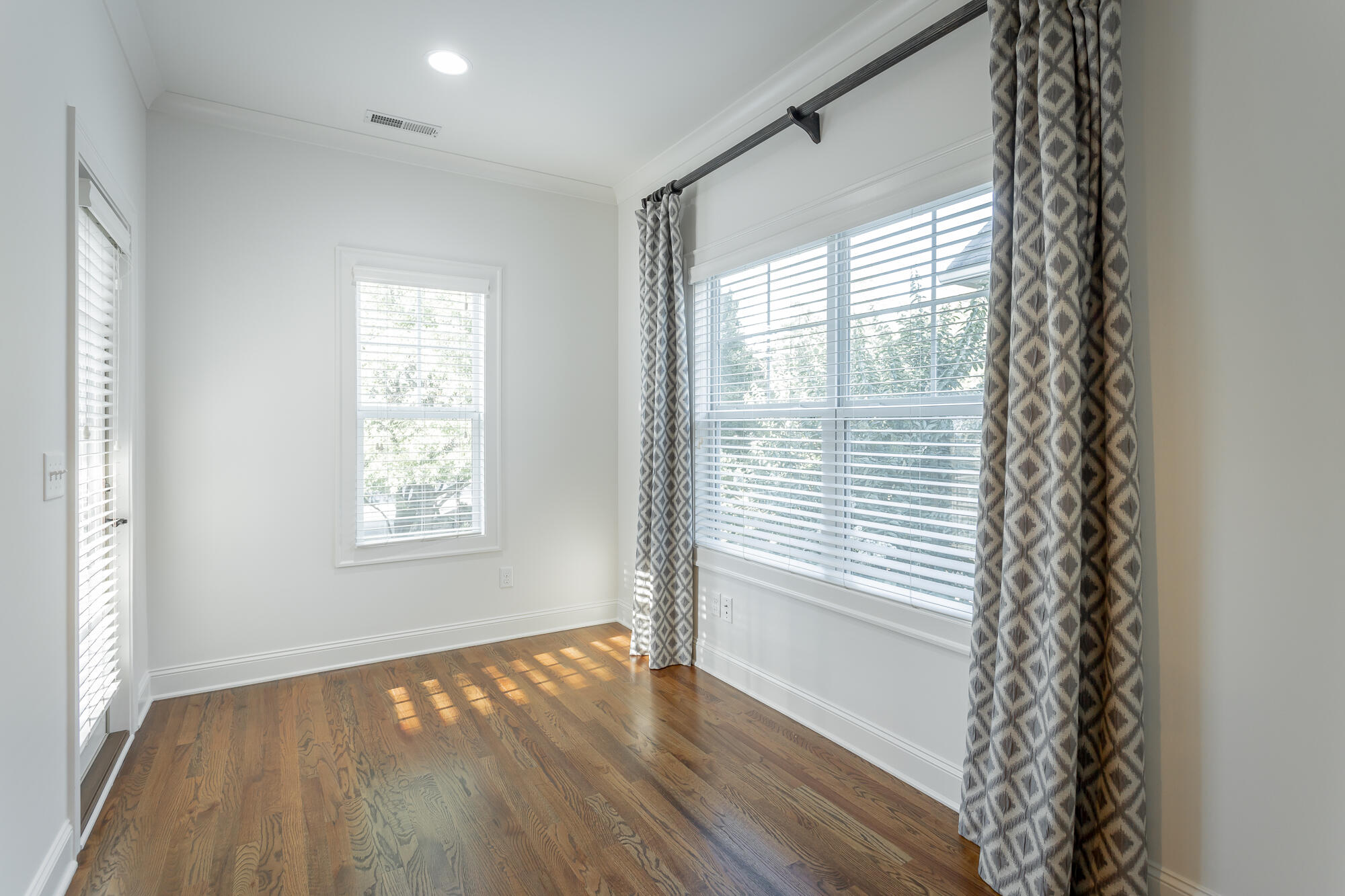36 W 17th Street