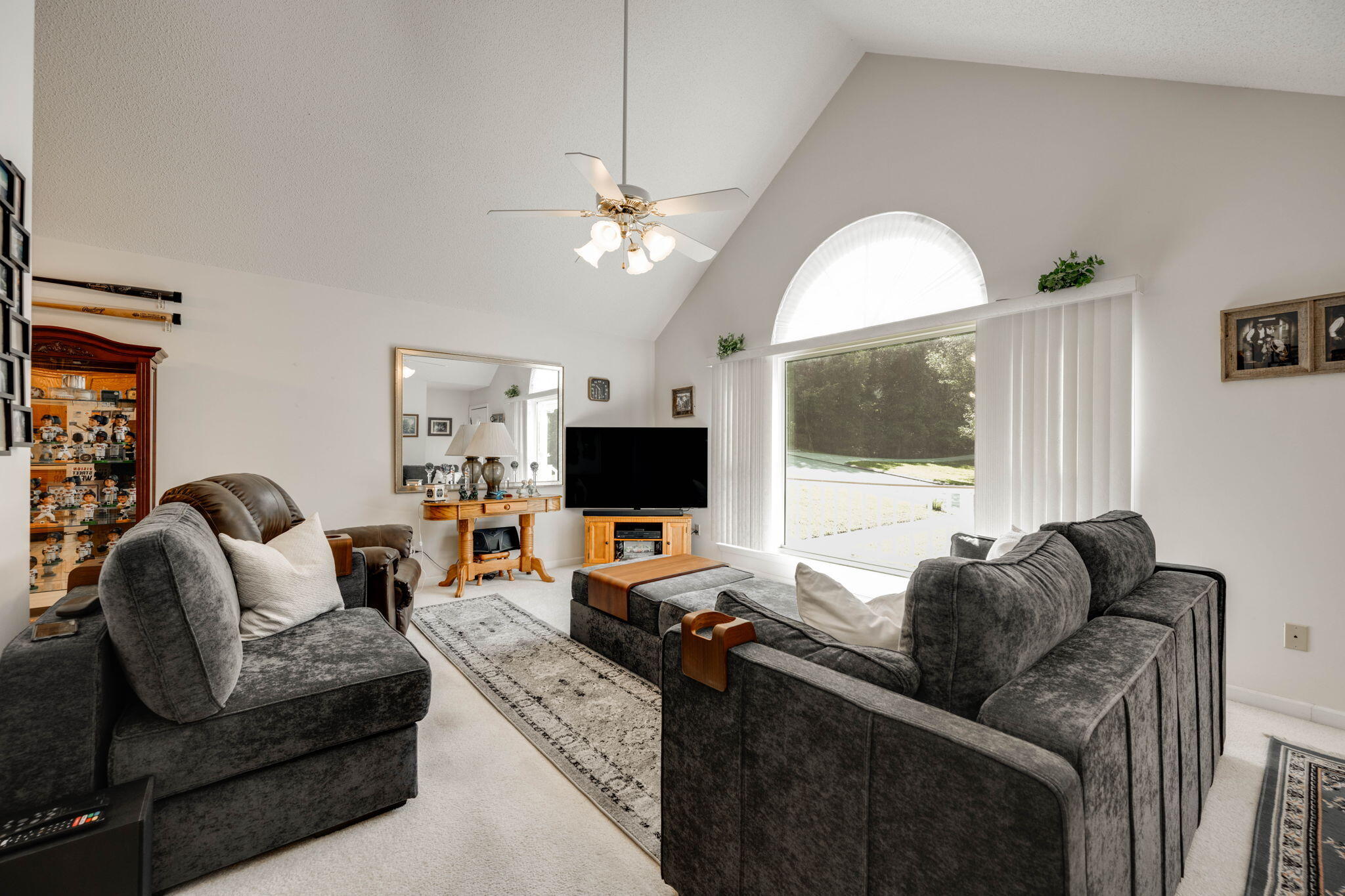 8315 Troubadour Way