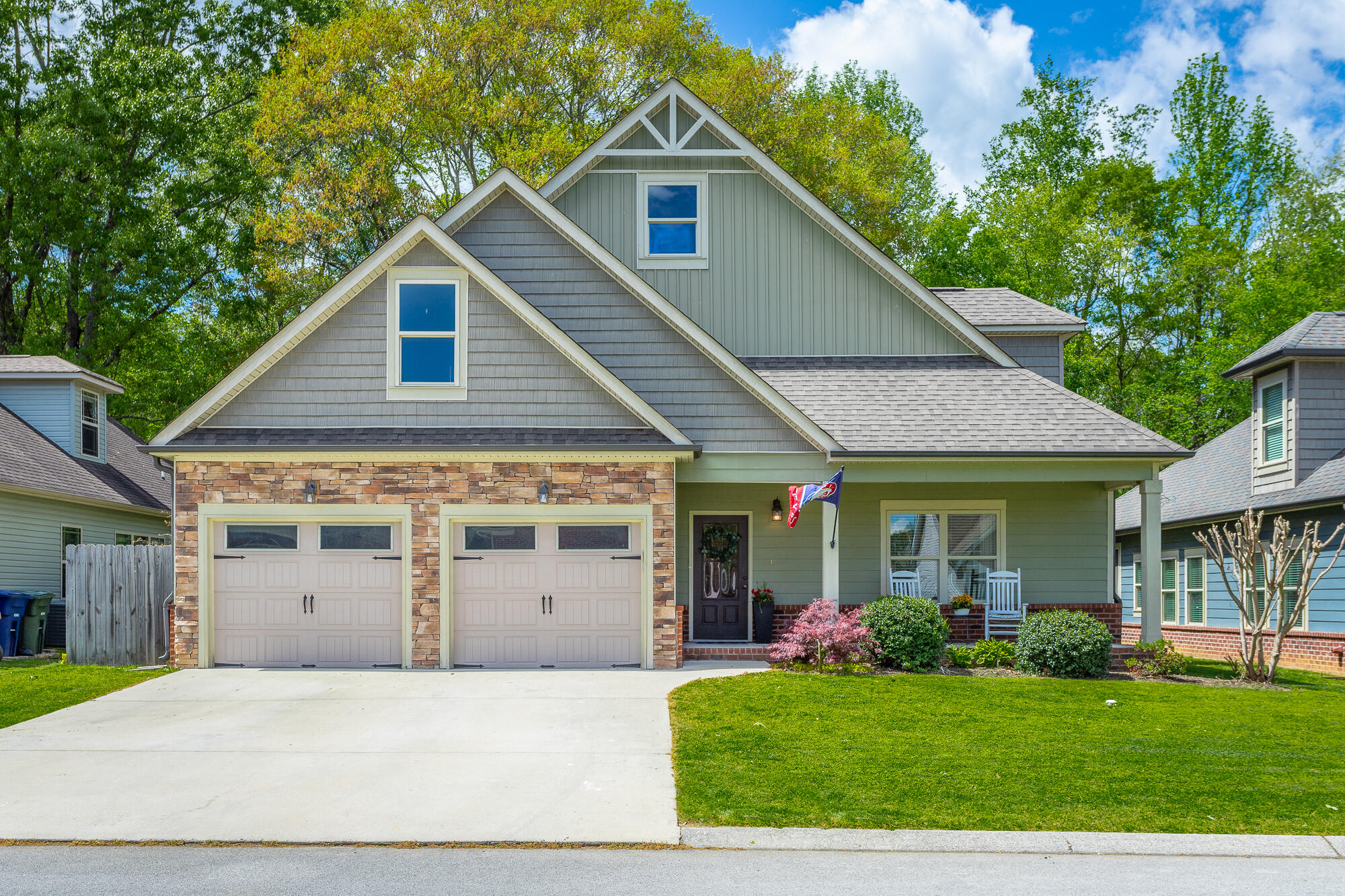 2460 Waterhaven Drive
