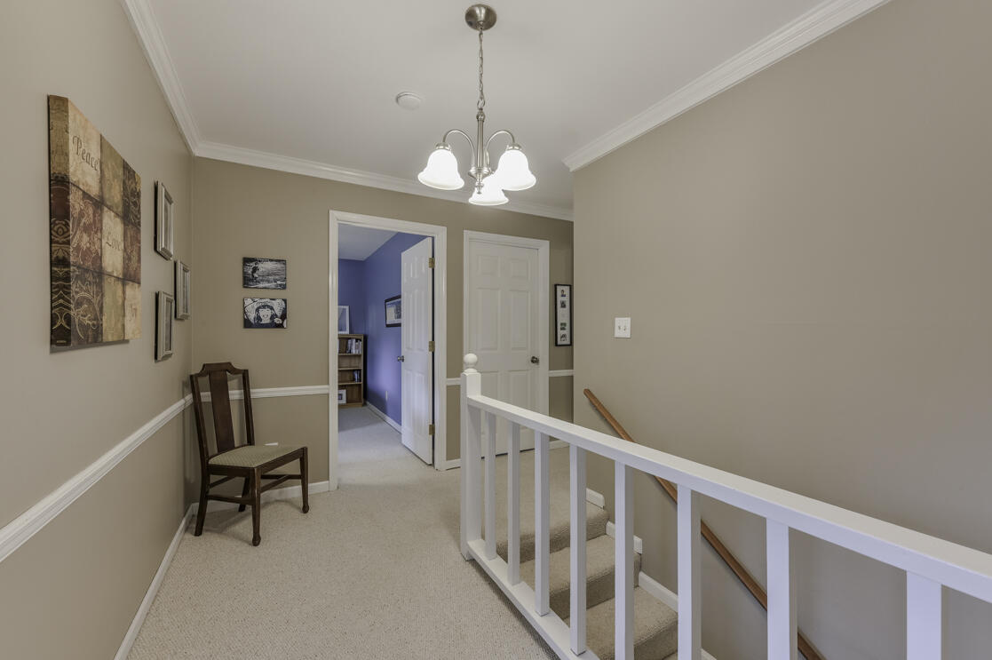 46 Hidden Brook Lane, 181