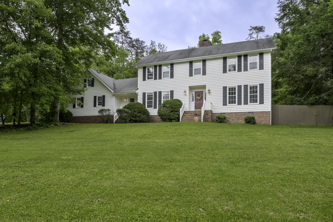 46 Hidden Brook Lane, 181