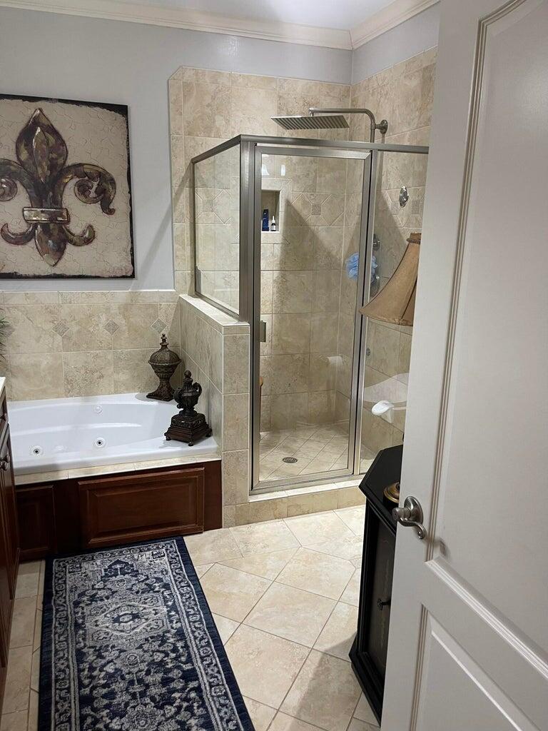 1303 Renaissance Ct