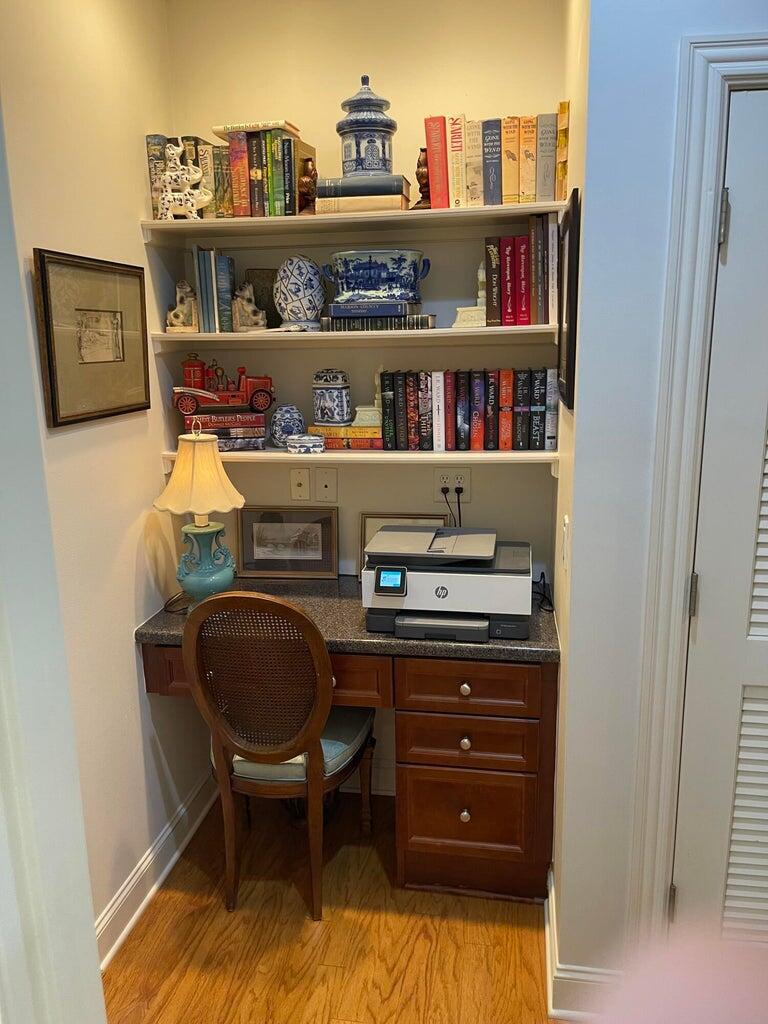 1303 Renaissance Ct