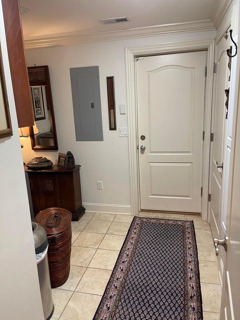 1303 Renaissance Ct