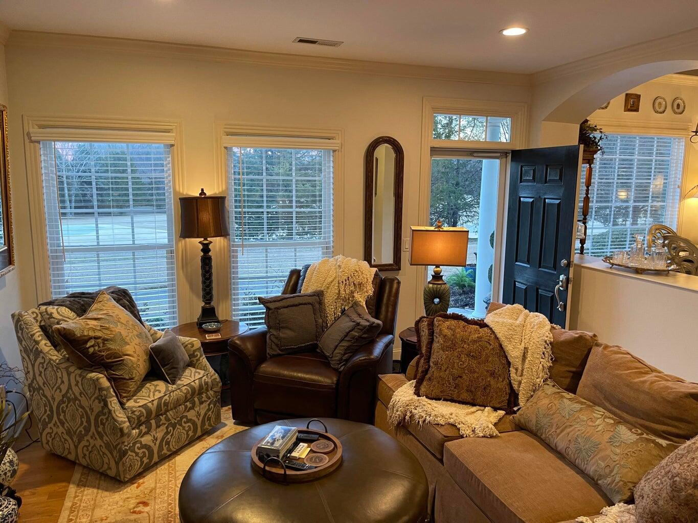1303 Renaissance Ct