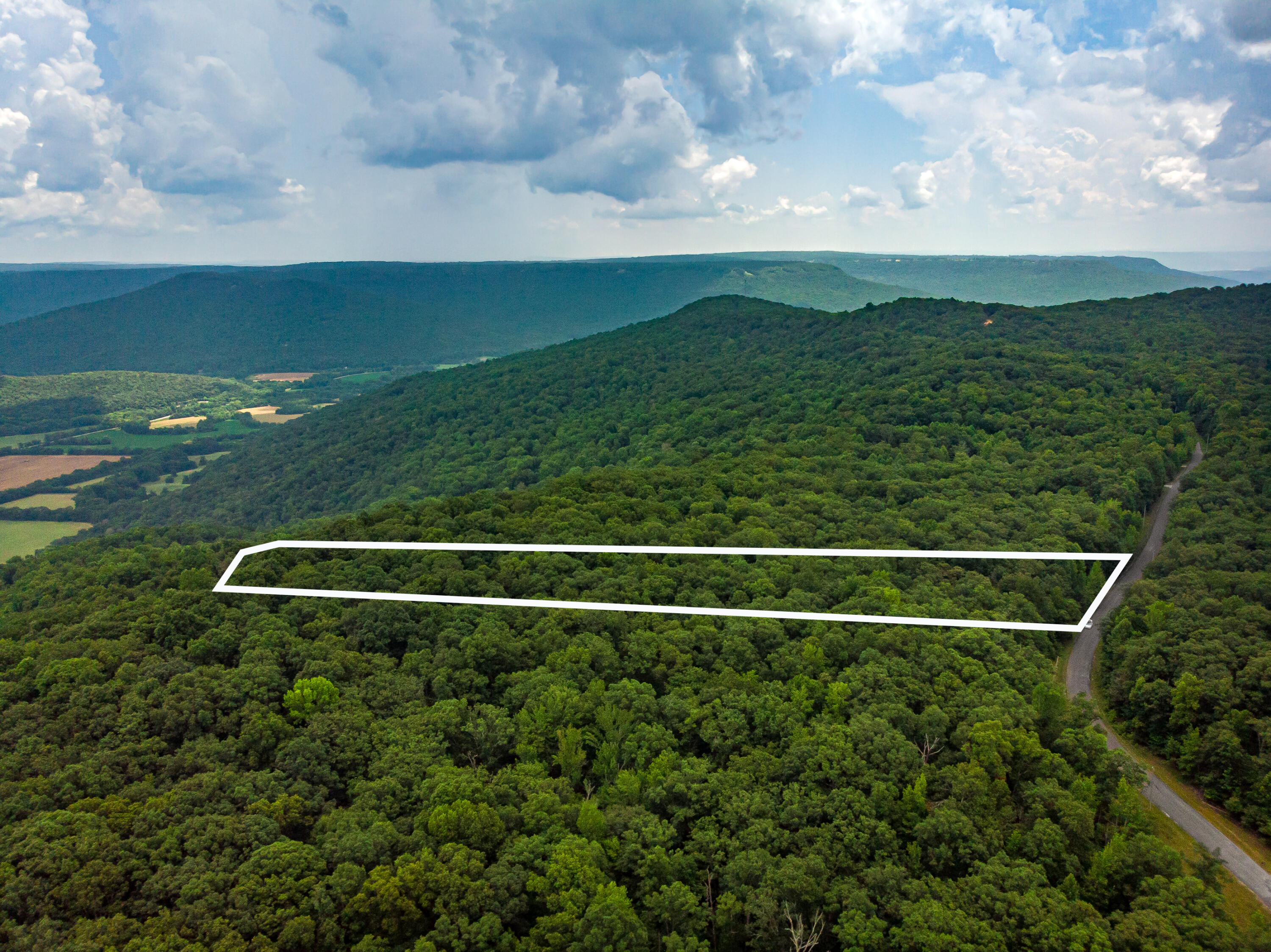 00 Jackson Point Road, 16