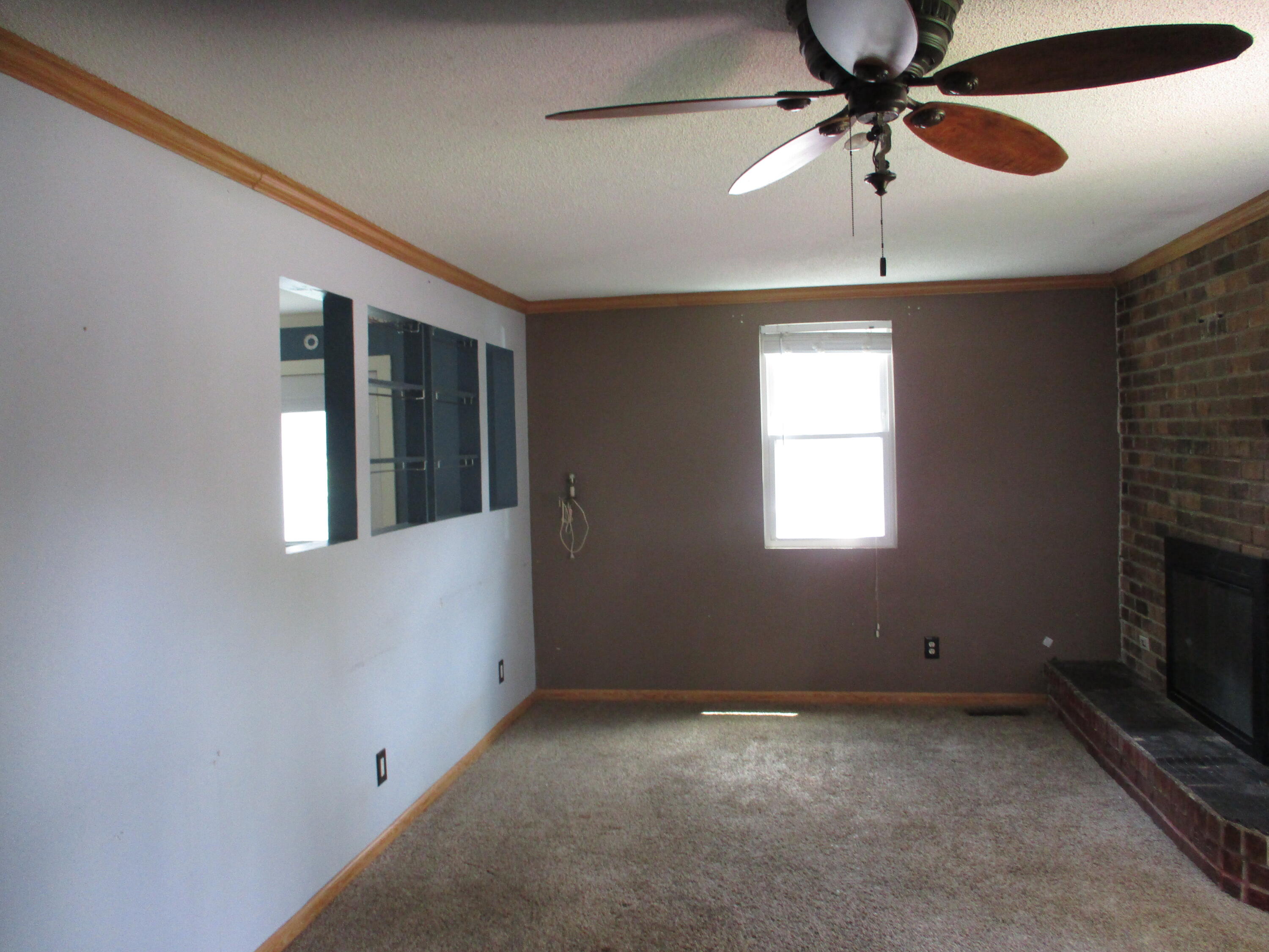 1703 Strawberry Lane