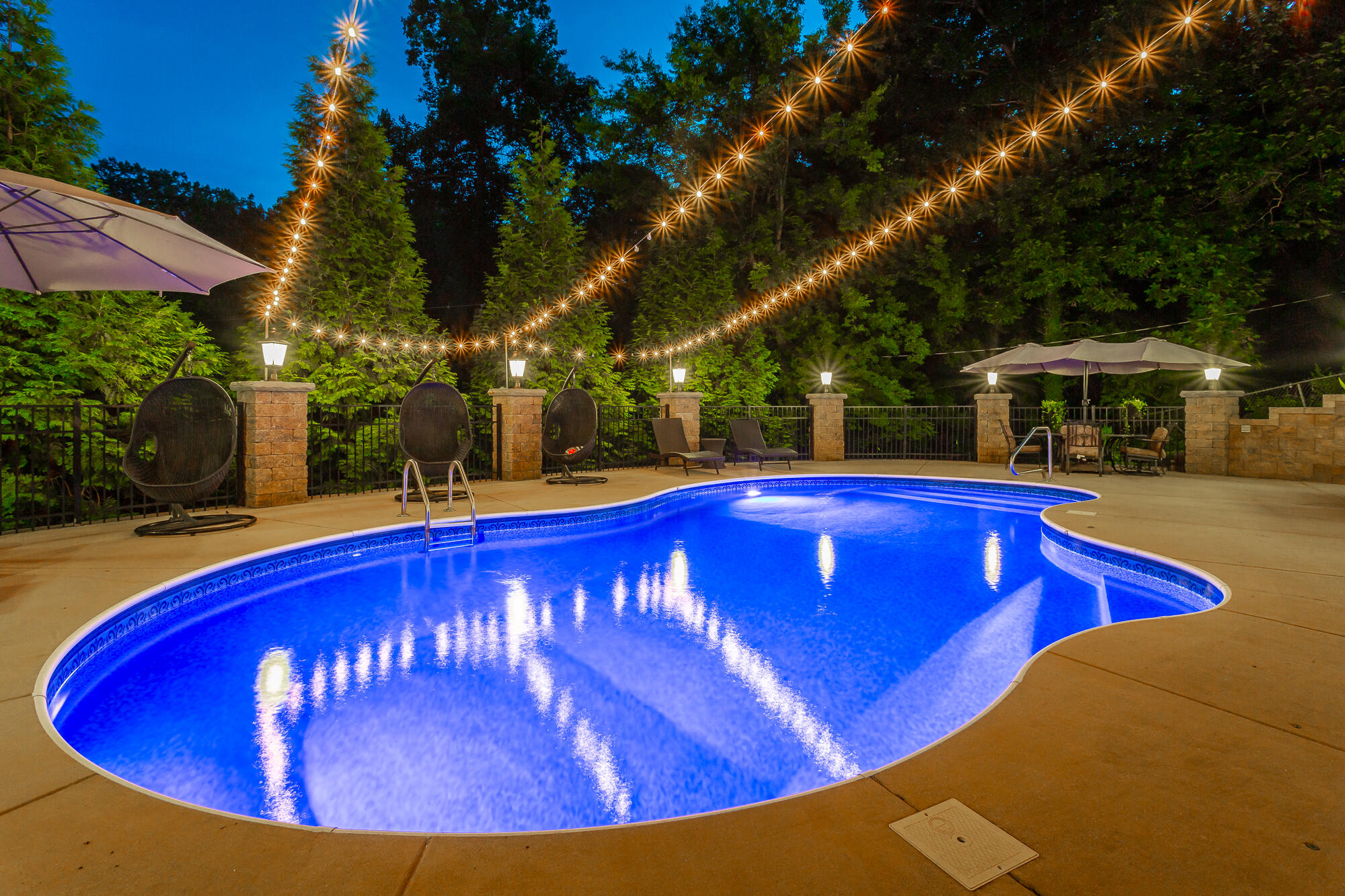5841 Northshore Drive