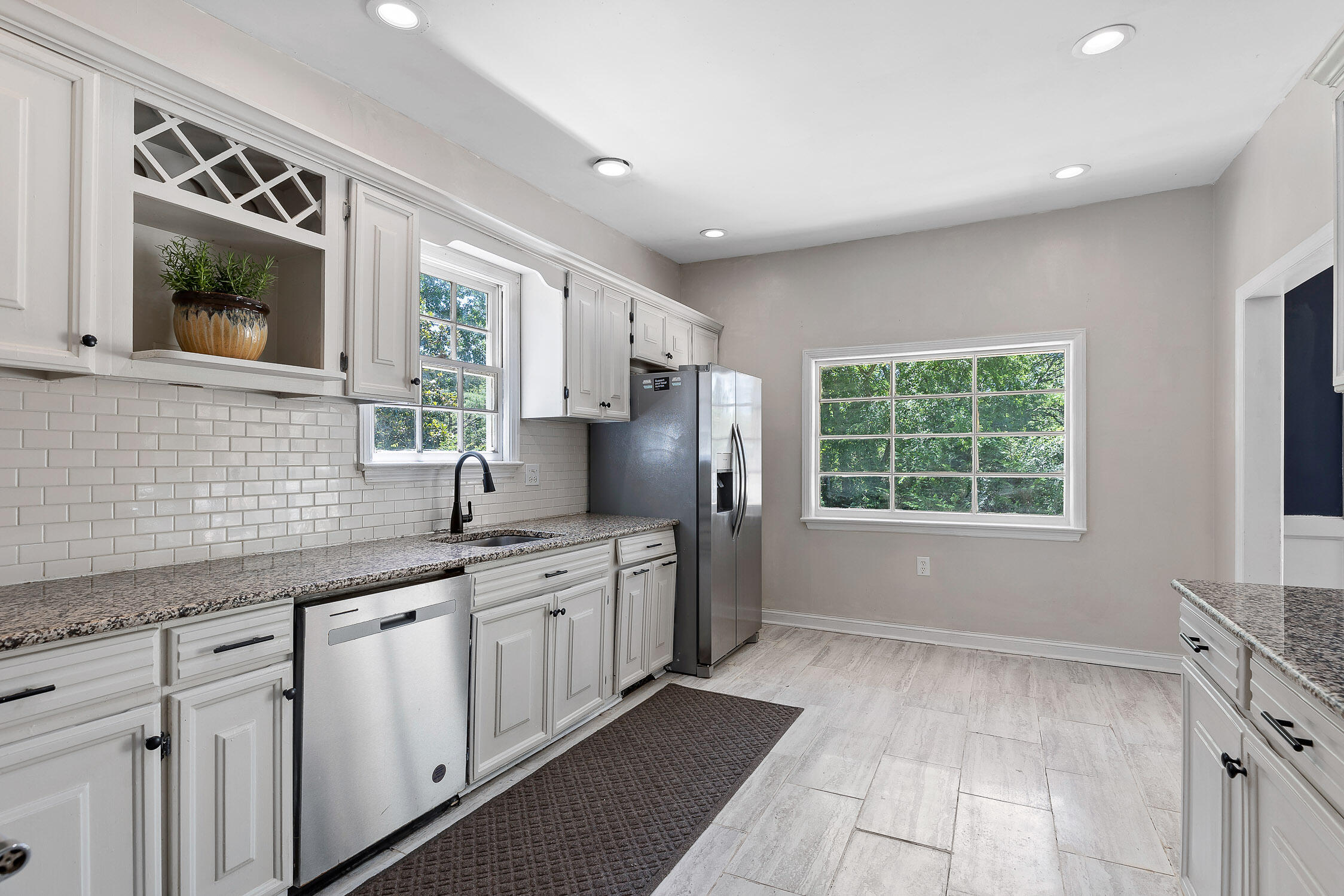 1211 Cinderella Road