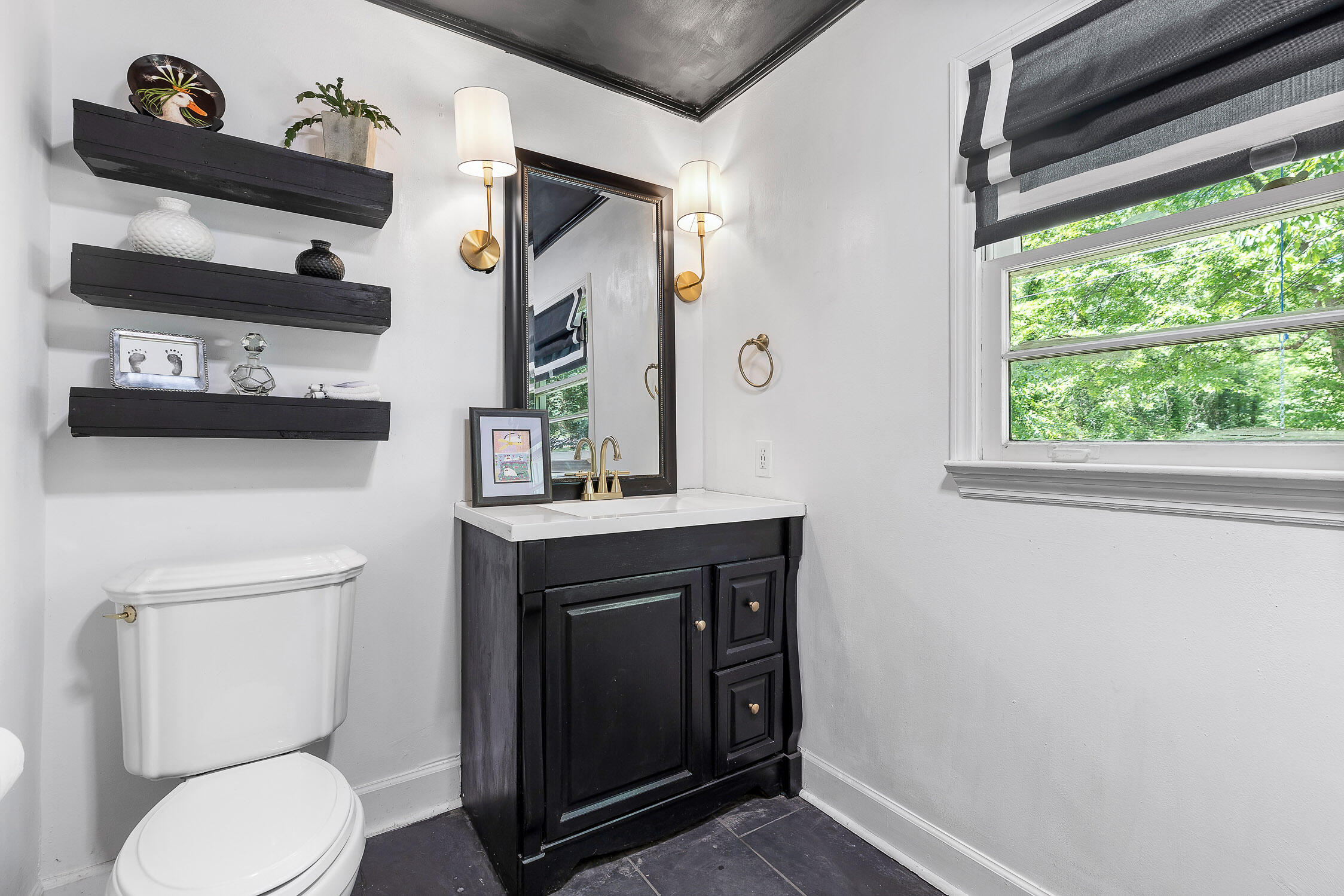 1211 Cinderella Road