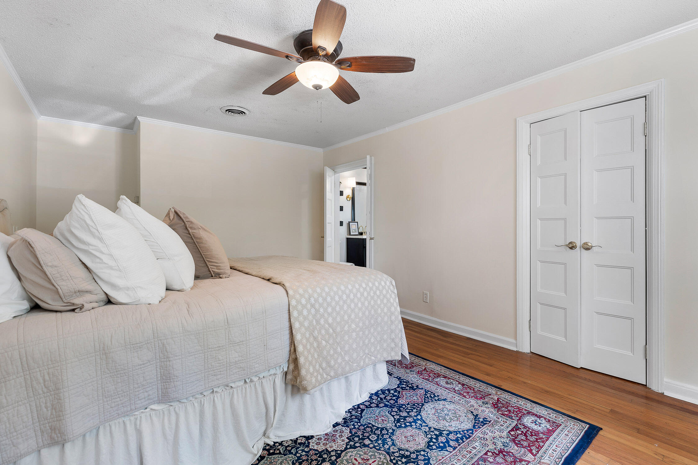 1211 Cinderella Road