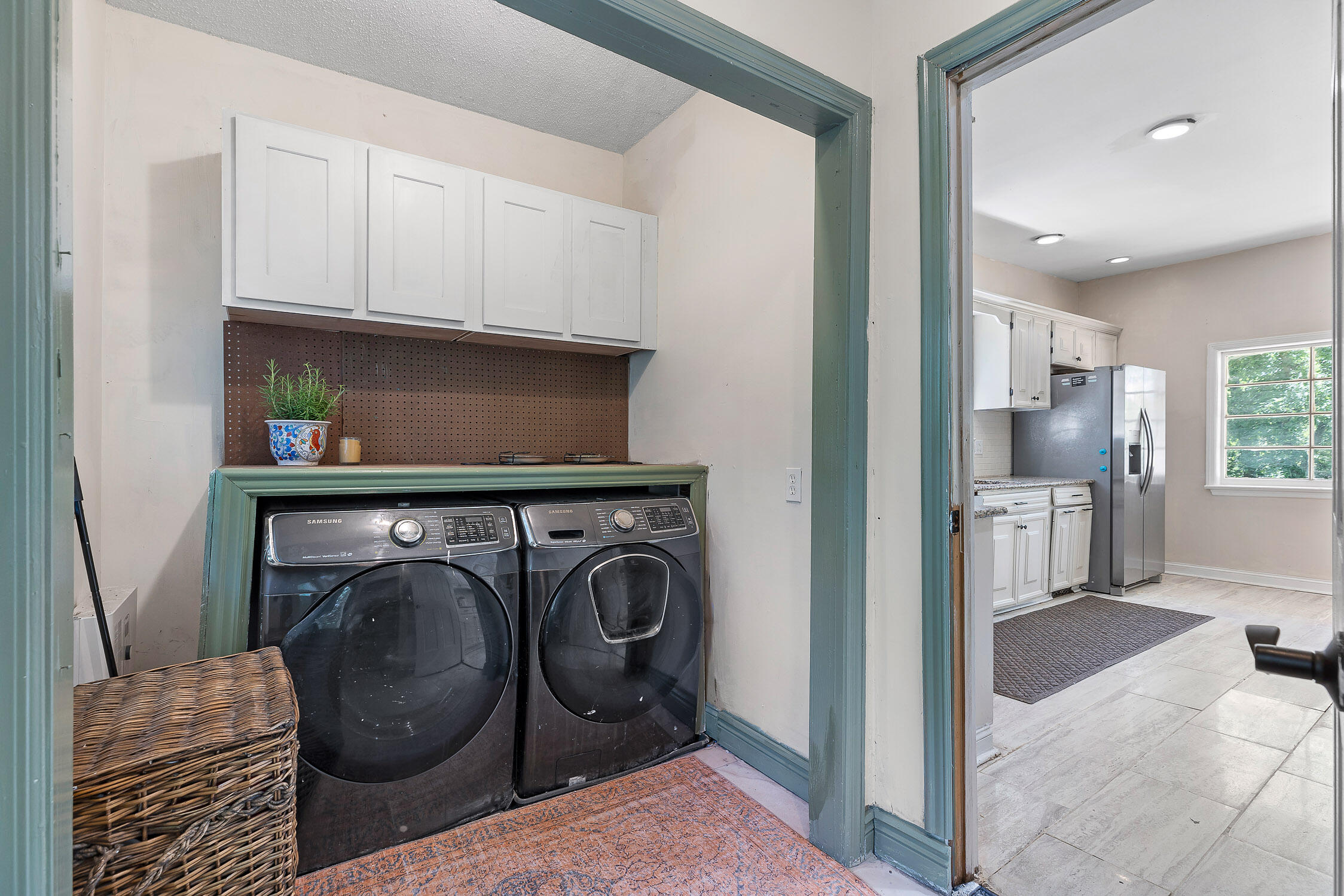 1211 Cinderella Road