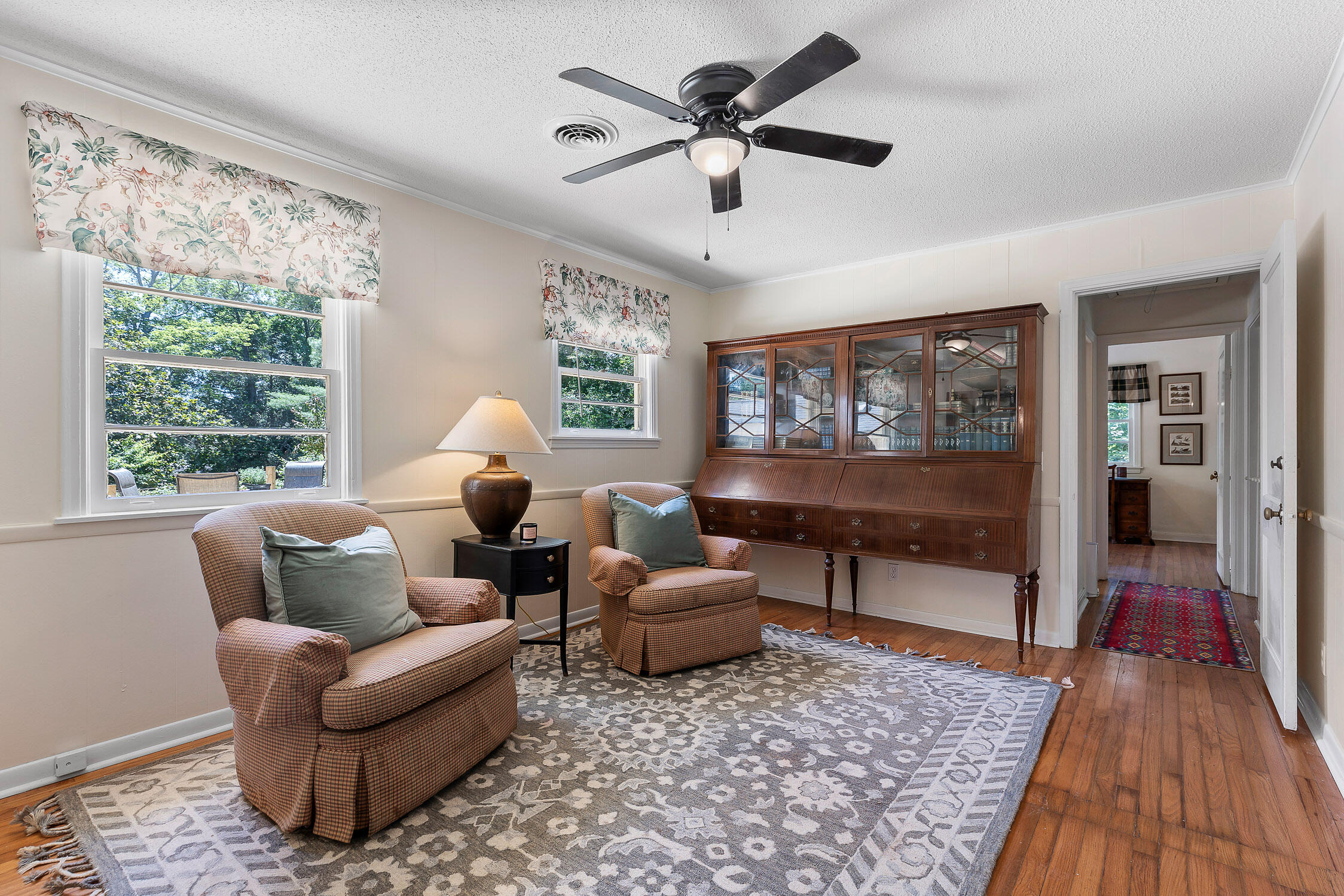 1211 Cinderella Road