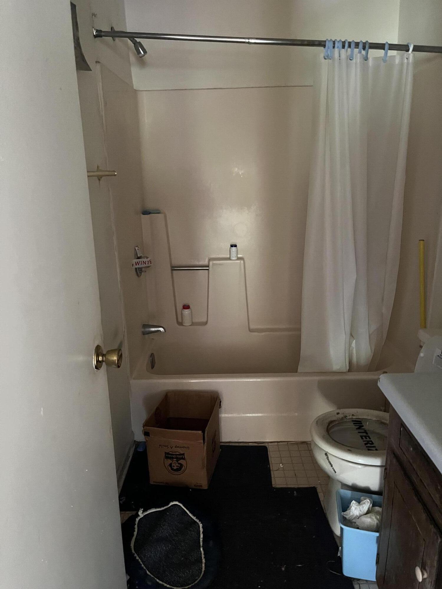 238 SE Matt Circle